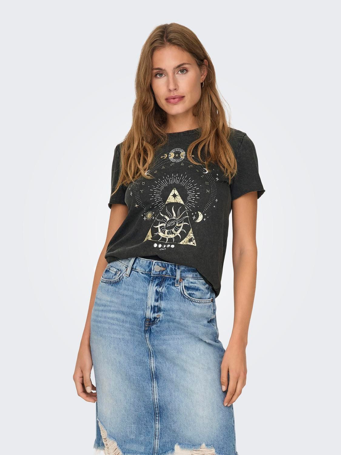 Only Shirt met ronde hals ONLLUCY REG S S TOP JRS NOOS