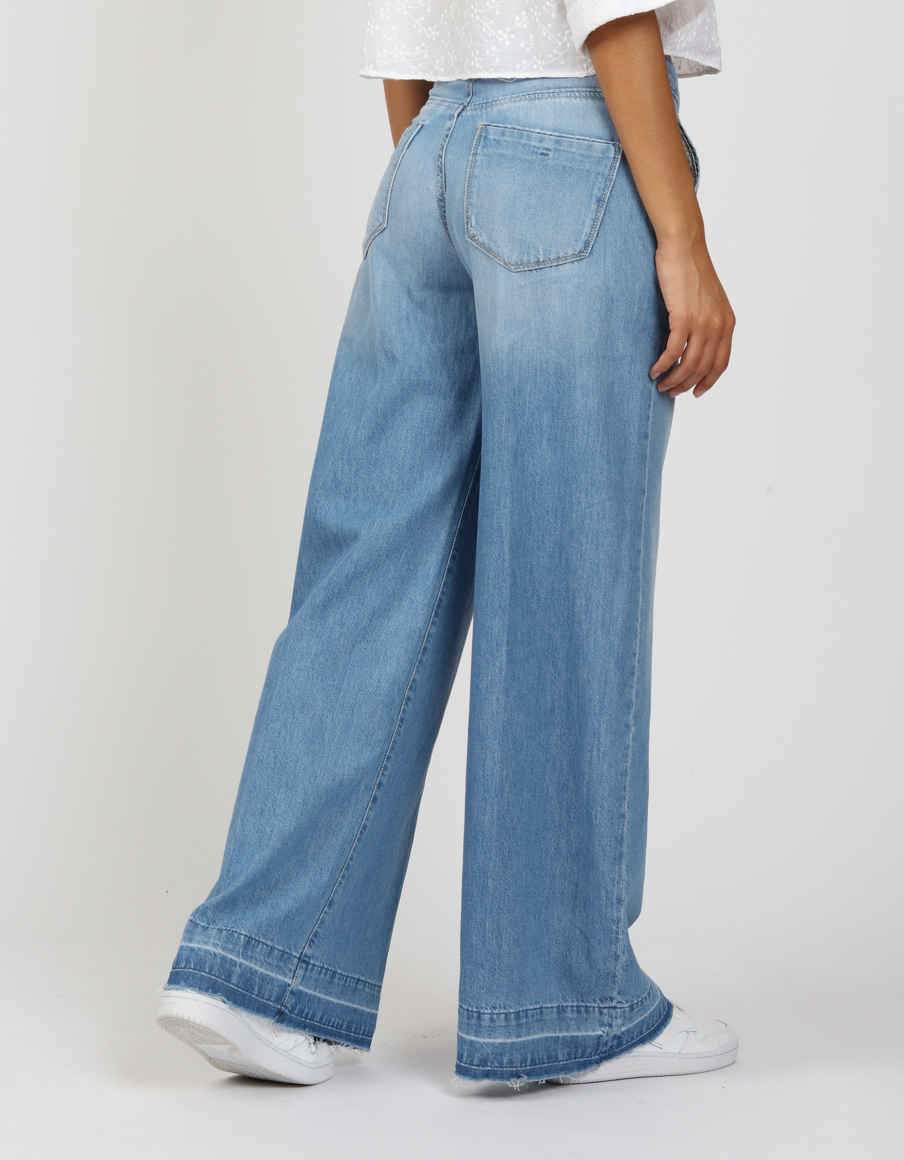GANG Wijde jeans 94MONA met wijde pijpen en open zoom