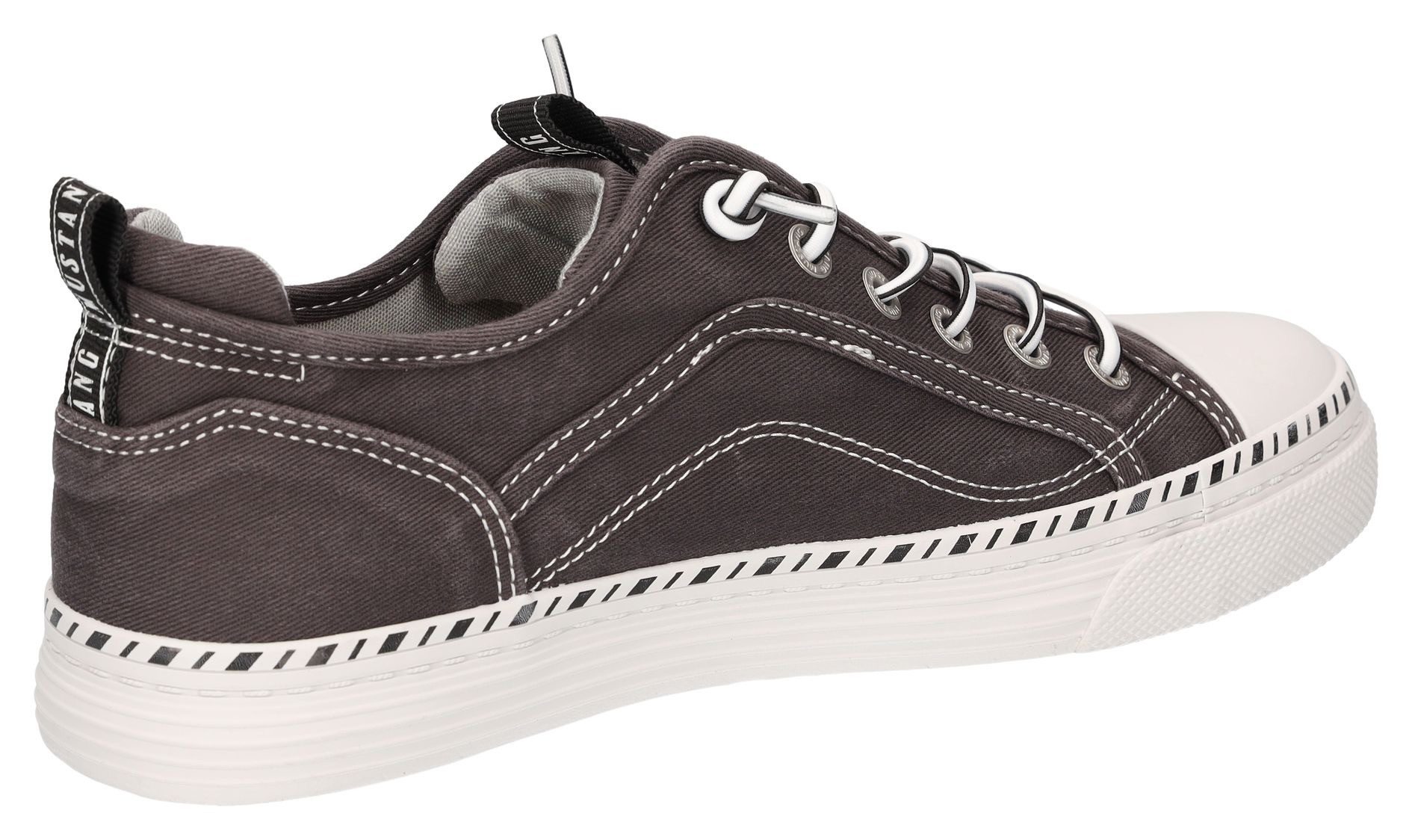 Mustang Shoes Slip-on sneakers , slippers, instapschoen, vrijetijdsschoen met gekleurde zoolrand