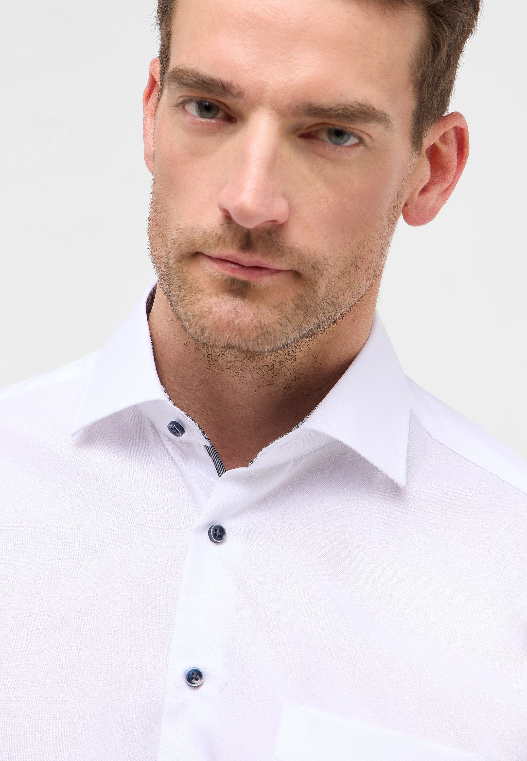 Eterna Overhemd met lange mouwen MODERN FIT NON IRON (strijkvrij)