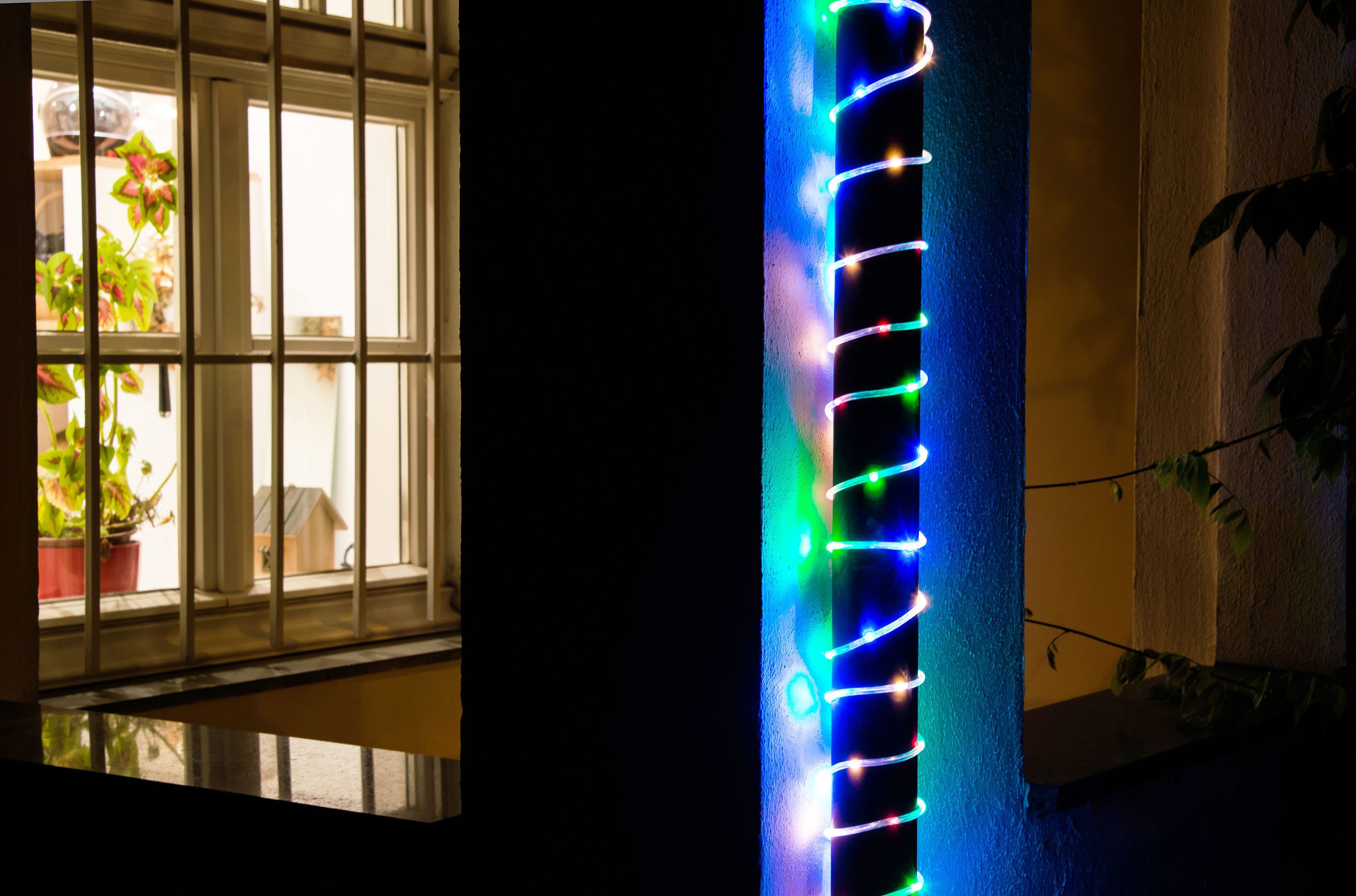 KONSTSMIDE Led-lichtslang Kerstversiering buiten Led mini-lichtslang, 5 m, 65 gekleurde dioden (1 stuk)
