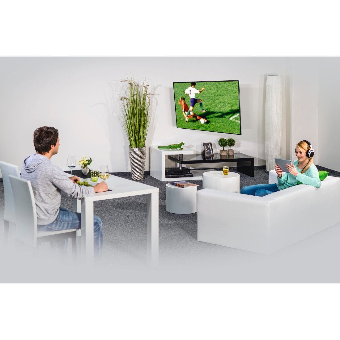 Hama Tv-wandhouder Wandbeugel (kantelbaar, draaibaar, 32"- 65", VESA 400x400)