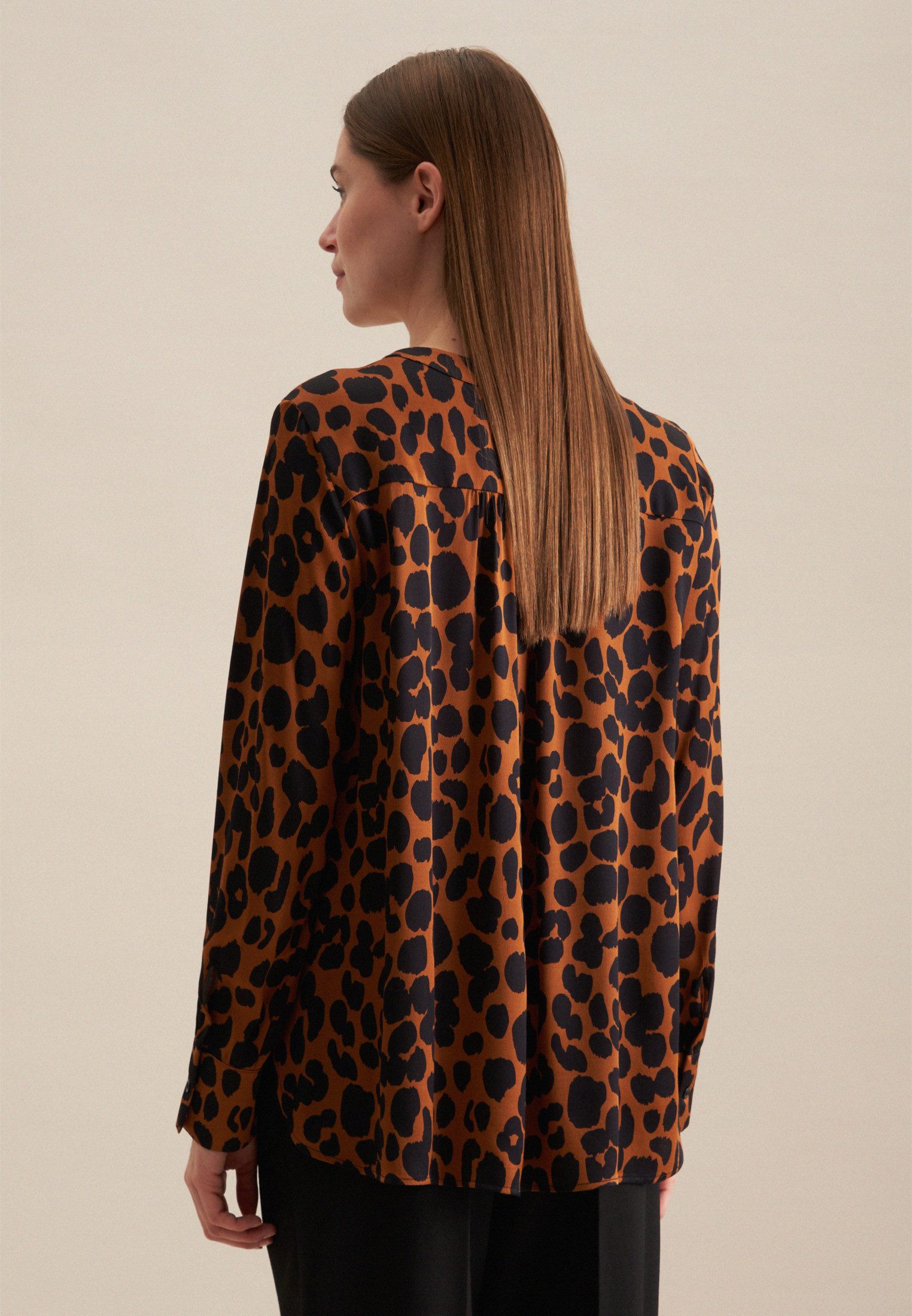 seidensticker Shirtblouse Zwarte roos Lange mouwen V-hals print