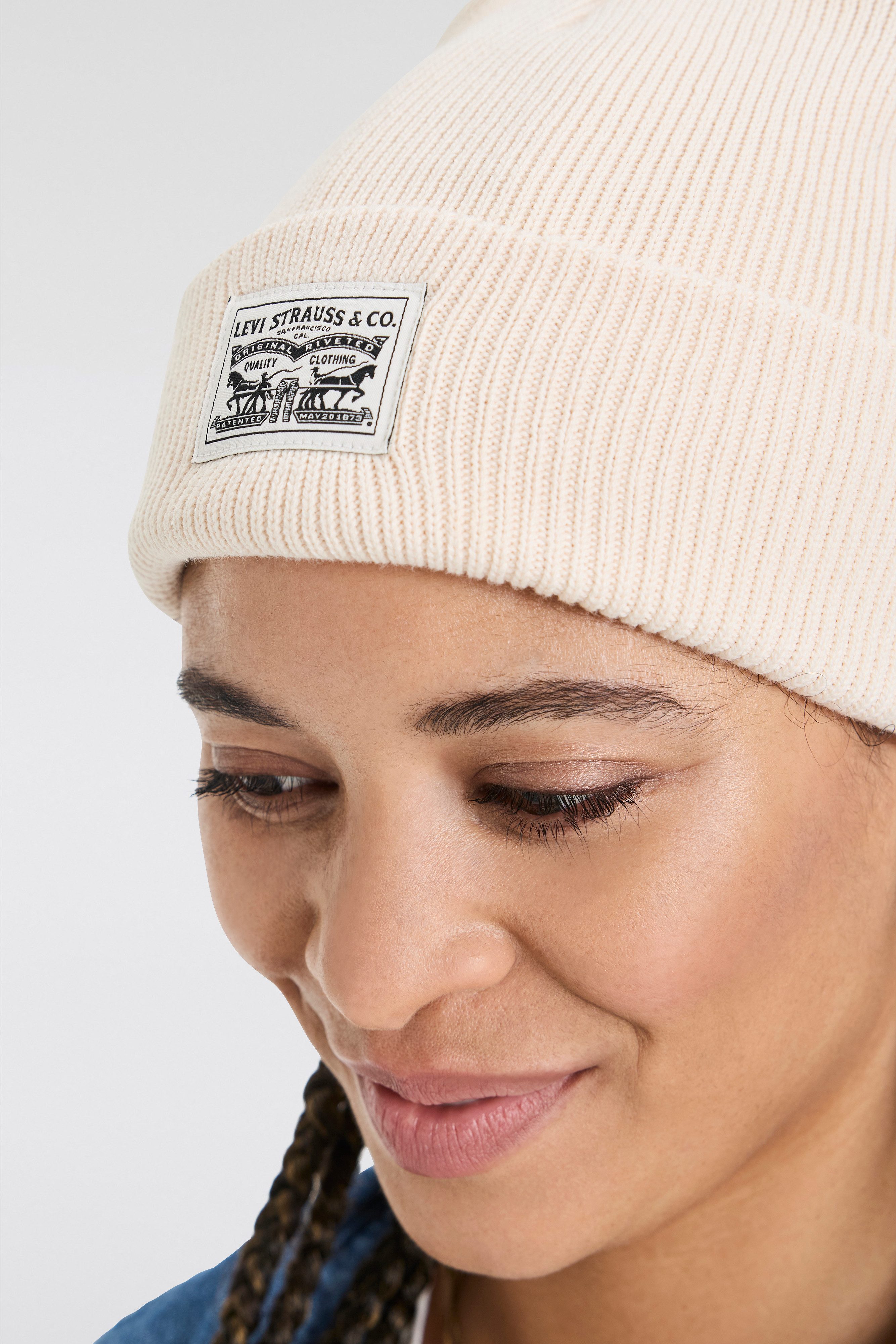 Levi's® Beanie WOMEN'S BACKPATCH BEANIE