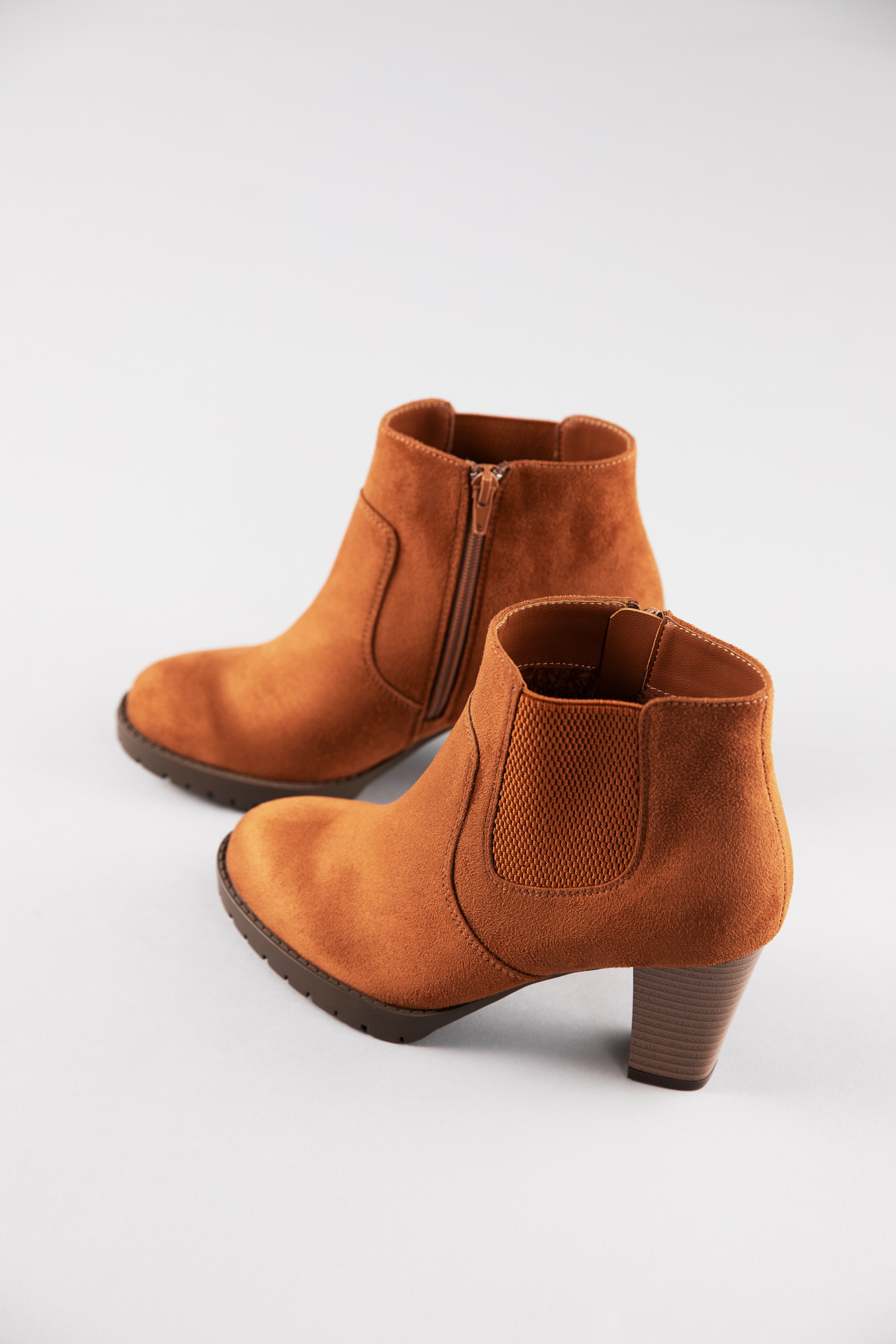 Aniston SHOES Laarsjes , enkellaarzen met zijstretch inzet - nieuwe collectie