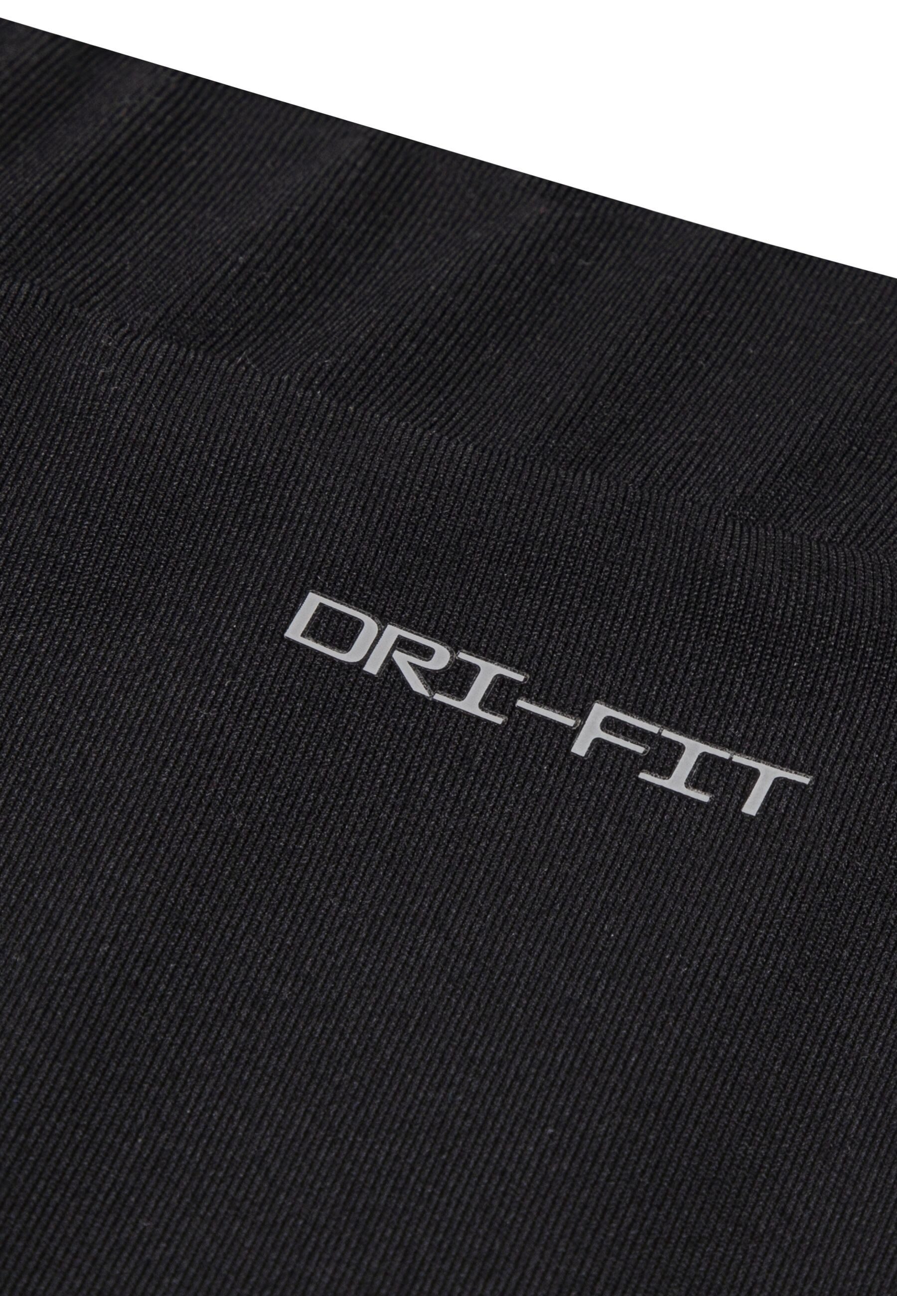 Nike Sportswear T-shirt short