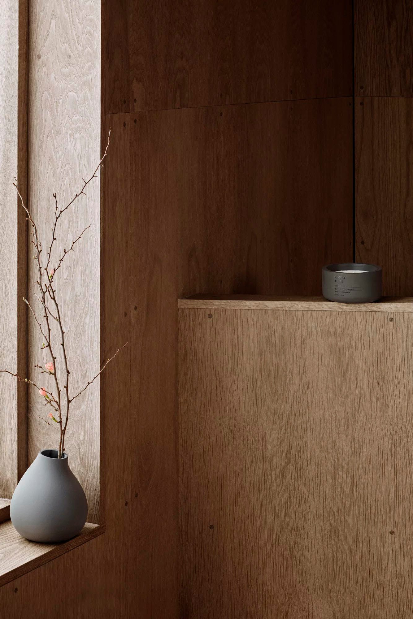 BLOMUS Siervaas NONA, van porselein, ongeglazuurd Vaas in 3 verschillende en bijzondere vormen (set, 3 stuks)