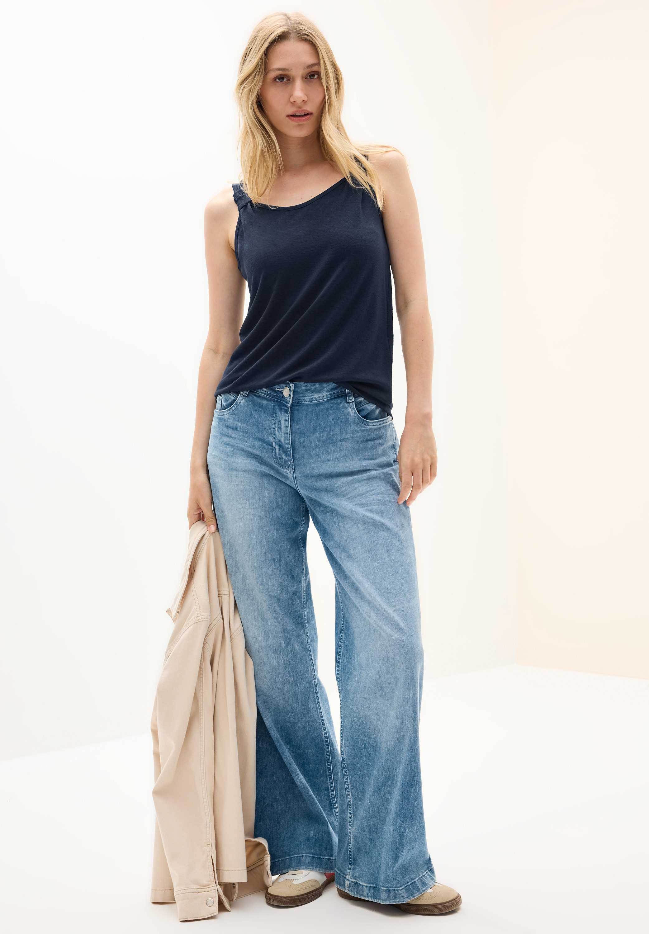 Cecil Top in tricot-look