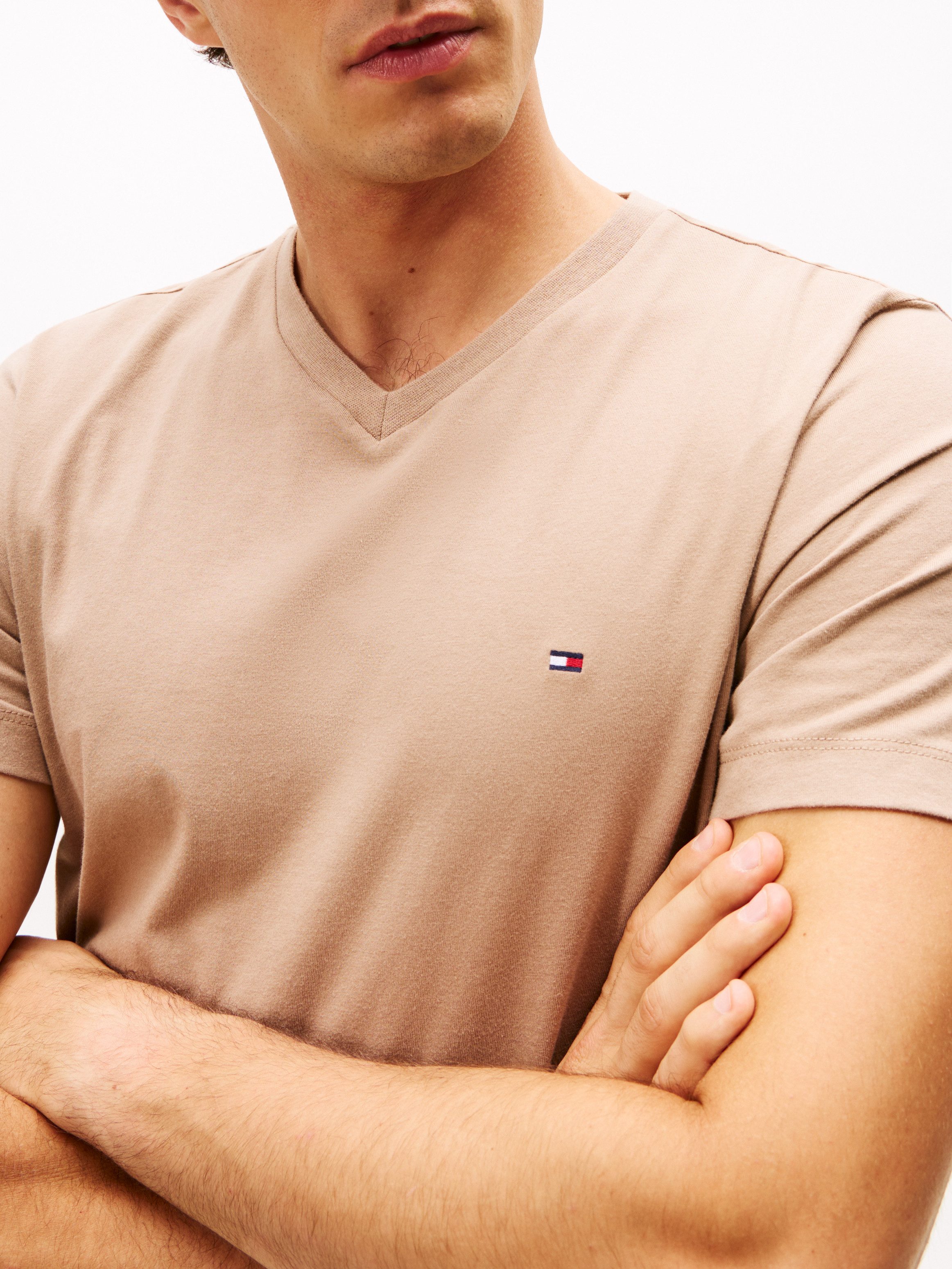 Tommy Hilfiger Shirt met V-hals ESSENTIAL V-NECK TEE