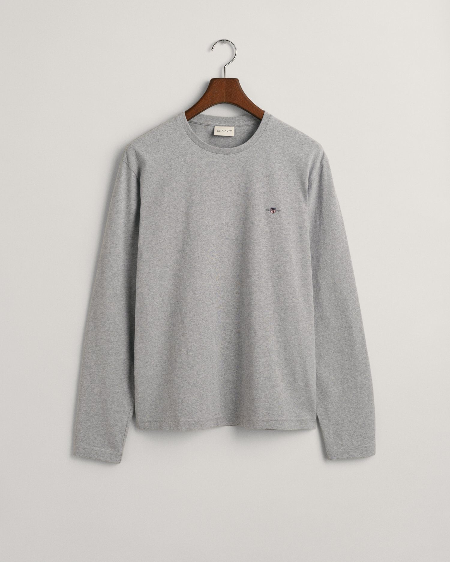 Gant Shirt met lange mouwen REG SHIELD LS T-SHIRT met logoborduursel op borsthoogte