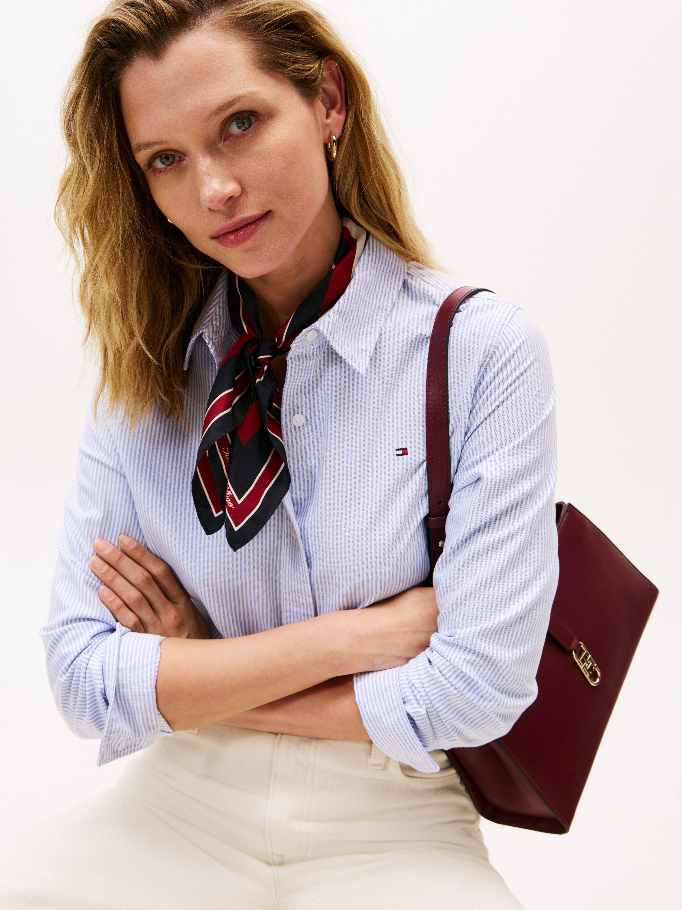 Tommy Hilfiger Sjaaltje TH HERITAGE SCRIPT SILK SCARF