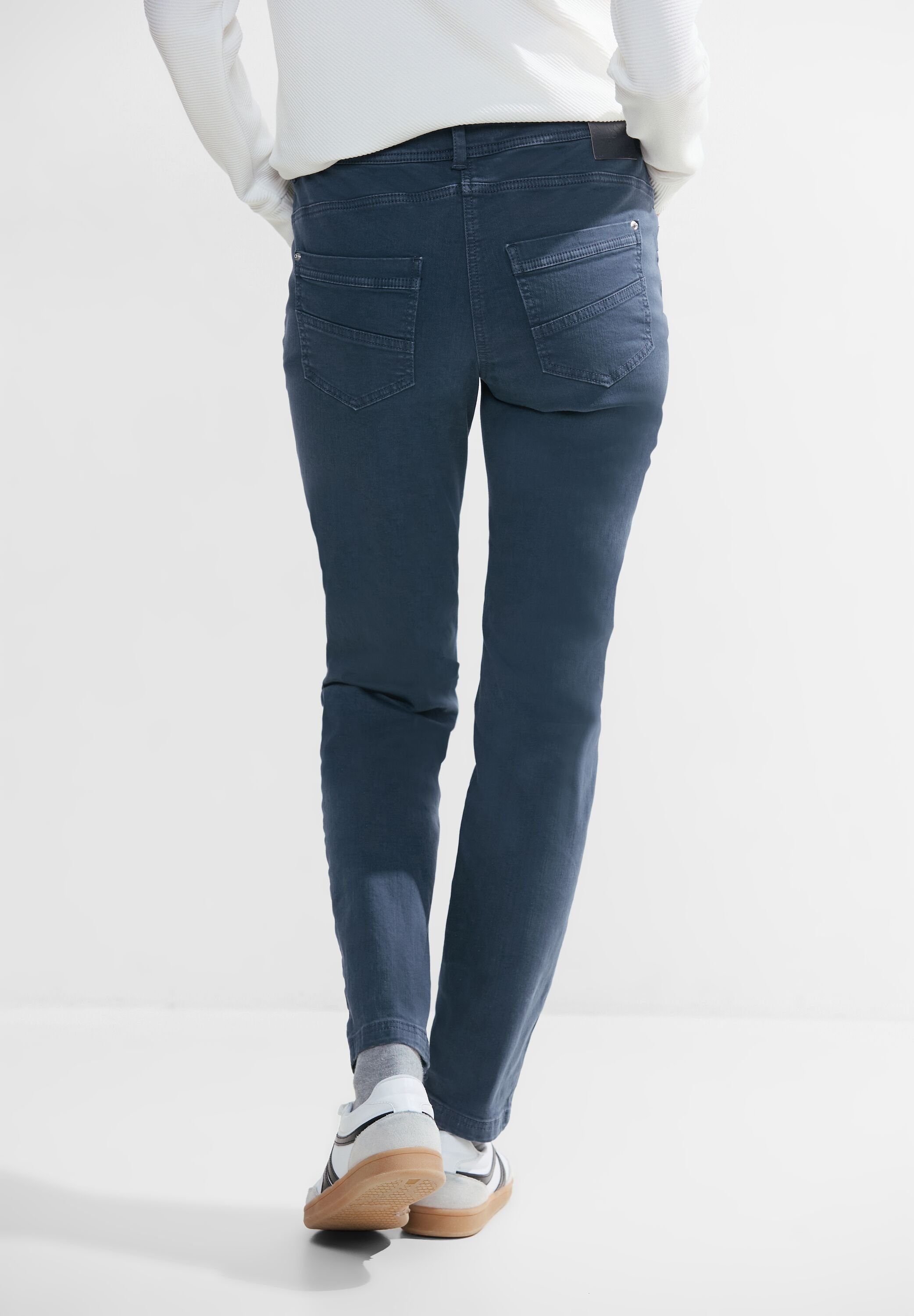 Cecil Stretchbroek Stijl Toronto met naaddetails