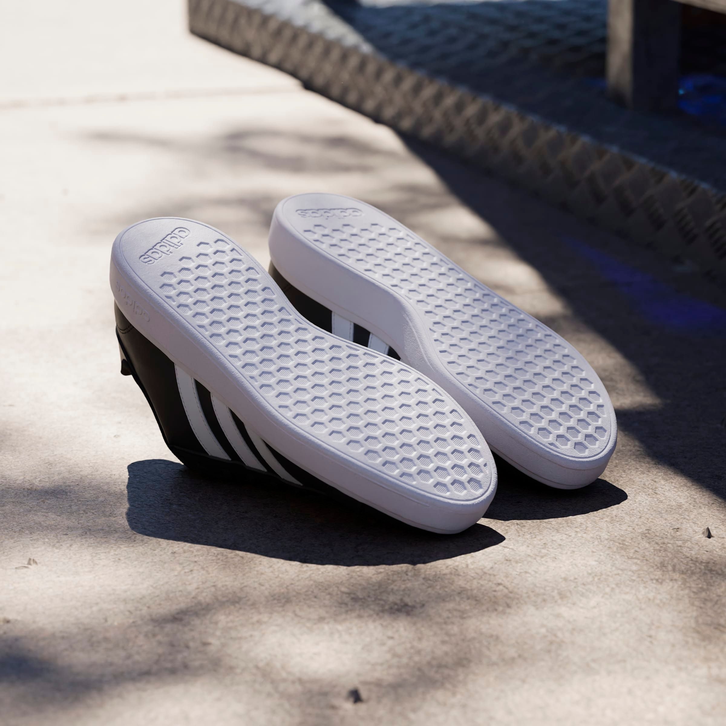 adidas Sportswear Sneakers GRAND COURT TD LIFESTYLE COURT CASUAL Design geïnspireerd op de adidas Superstar
