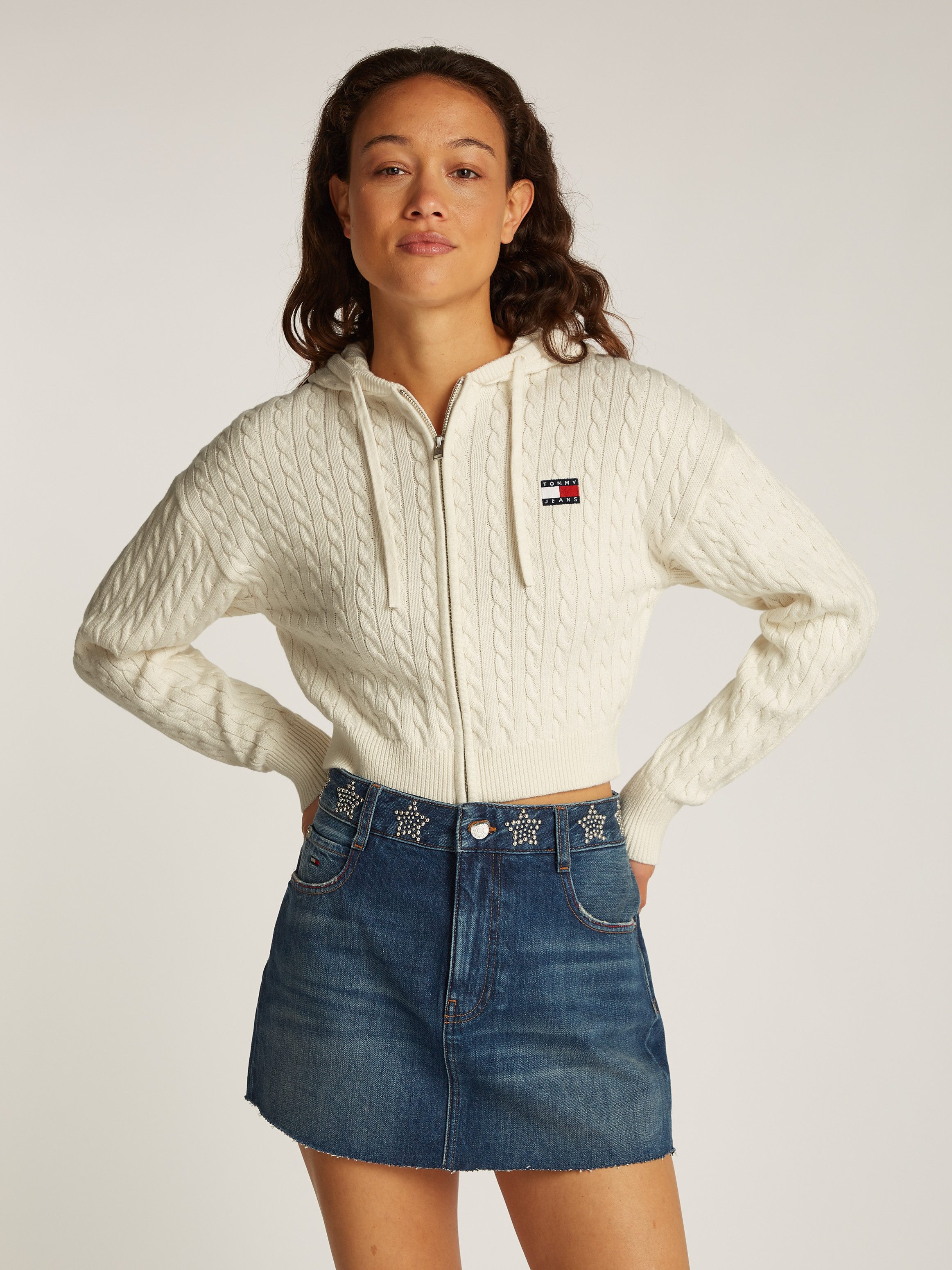 TOMMY JEANS Capuchontrui TJW BADGE CABL HOOD CARDIGAN EXT dames truien met capuchon maat XL (42) wit