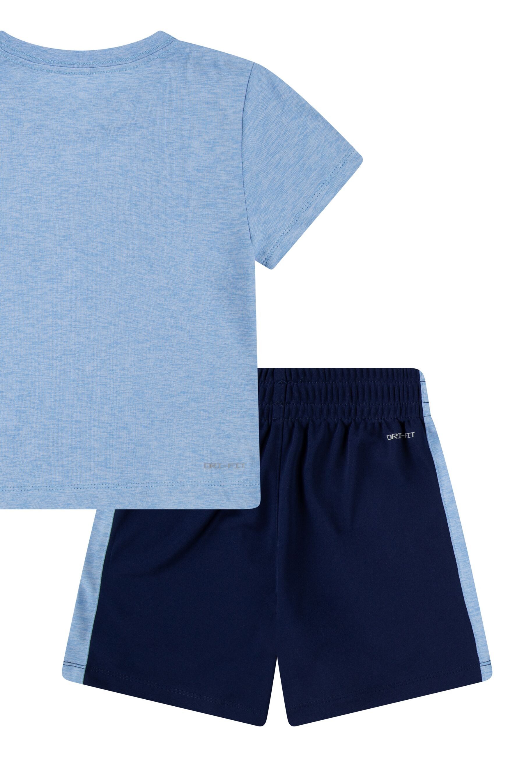 Nike Sportswear T-shirt short B NK DROPSET SS TEE SHORT SET (2-delig)