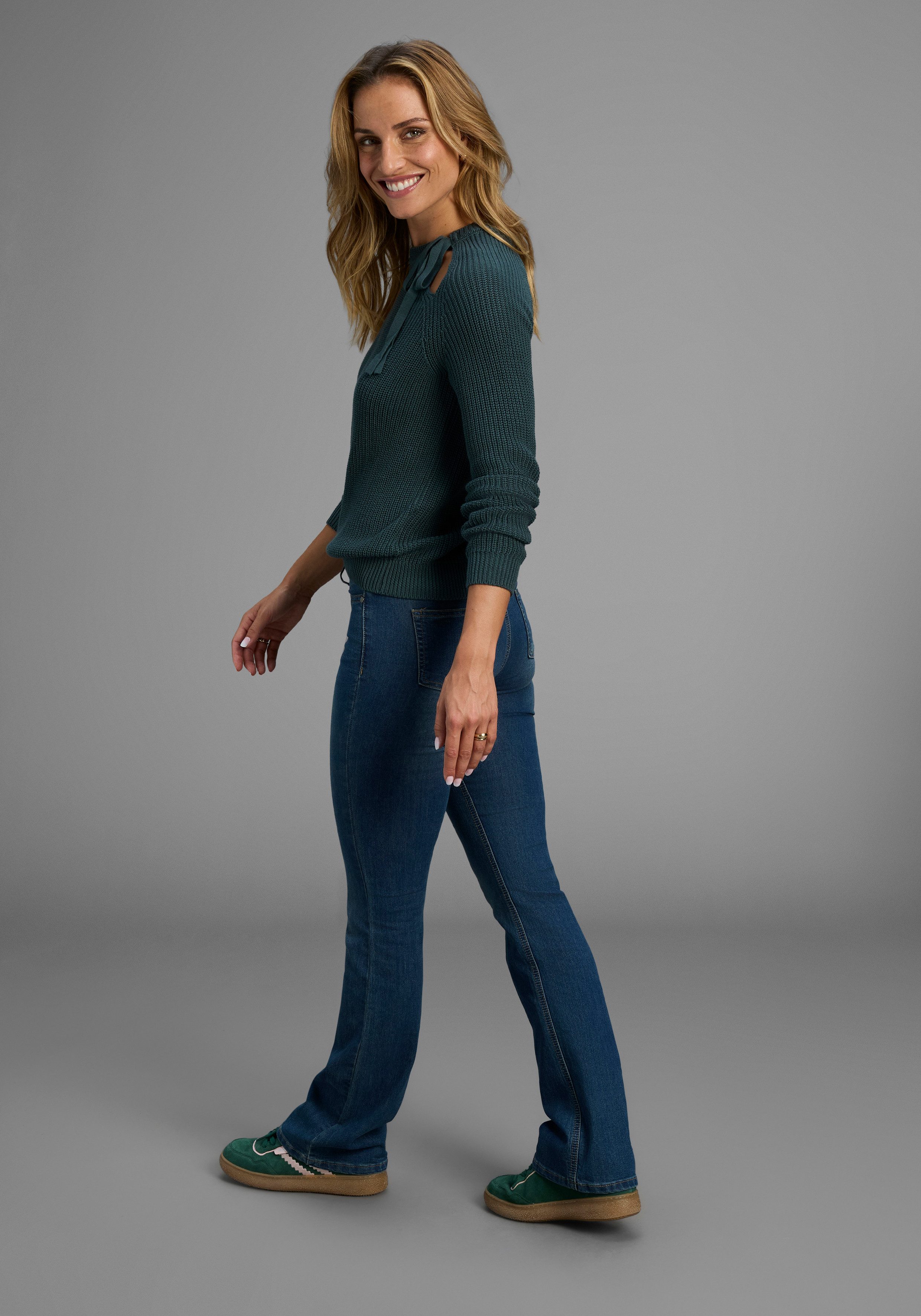 Arizona Bootcut jeans Shaping elastische pasvorm, bootcut-pasvorm, used-wassing, hoge taille
