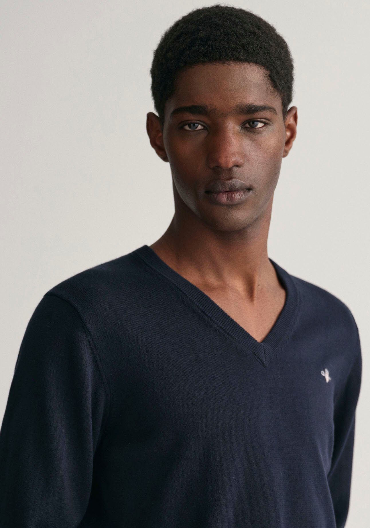 Gant Trui met V-hals CLASSIC COTTON V-NECK Premium brei jersey van zacht 100% katoen, overgangs trui