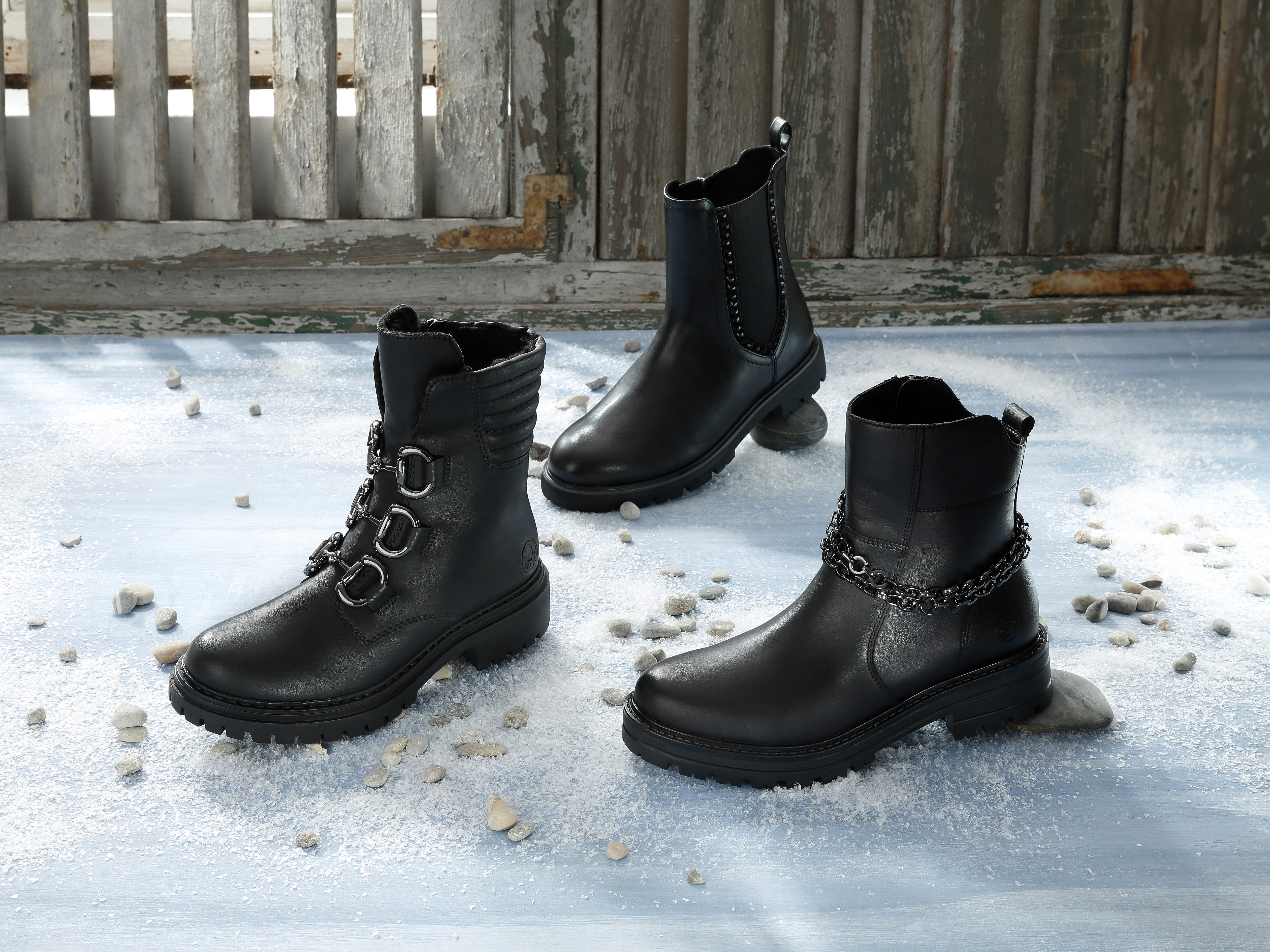 Marco Tozzi Chelsea-boots , blokhak, enkellaarsjes, laarzen, vegan, versierd met strass-steentjes