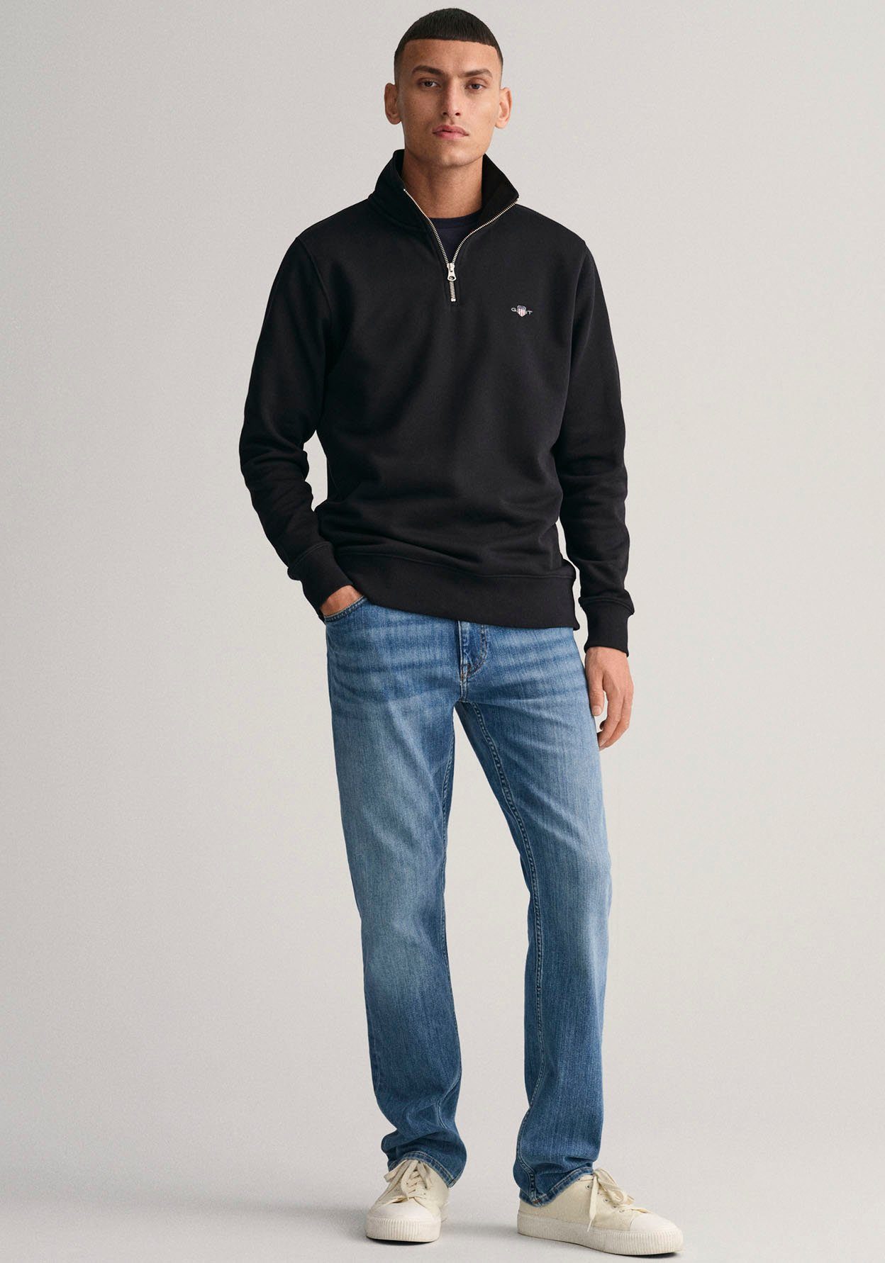 Gant Sweatshirt REG SHIELD HALF ZIP SWEAT met logoborduursel op borsthoogte