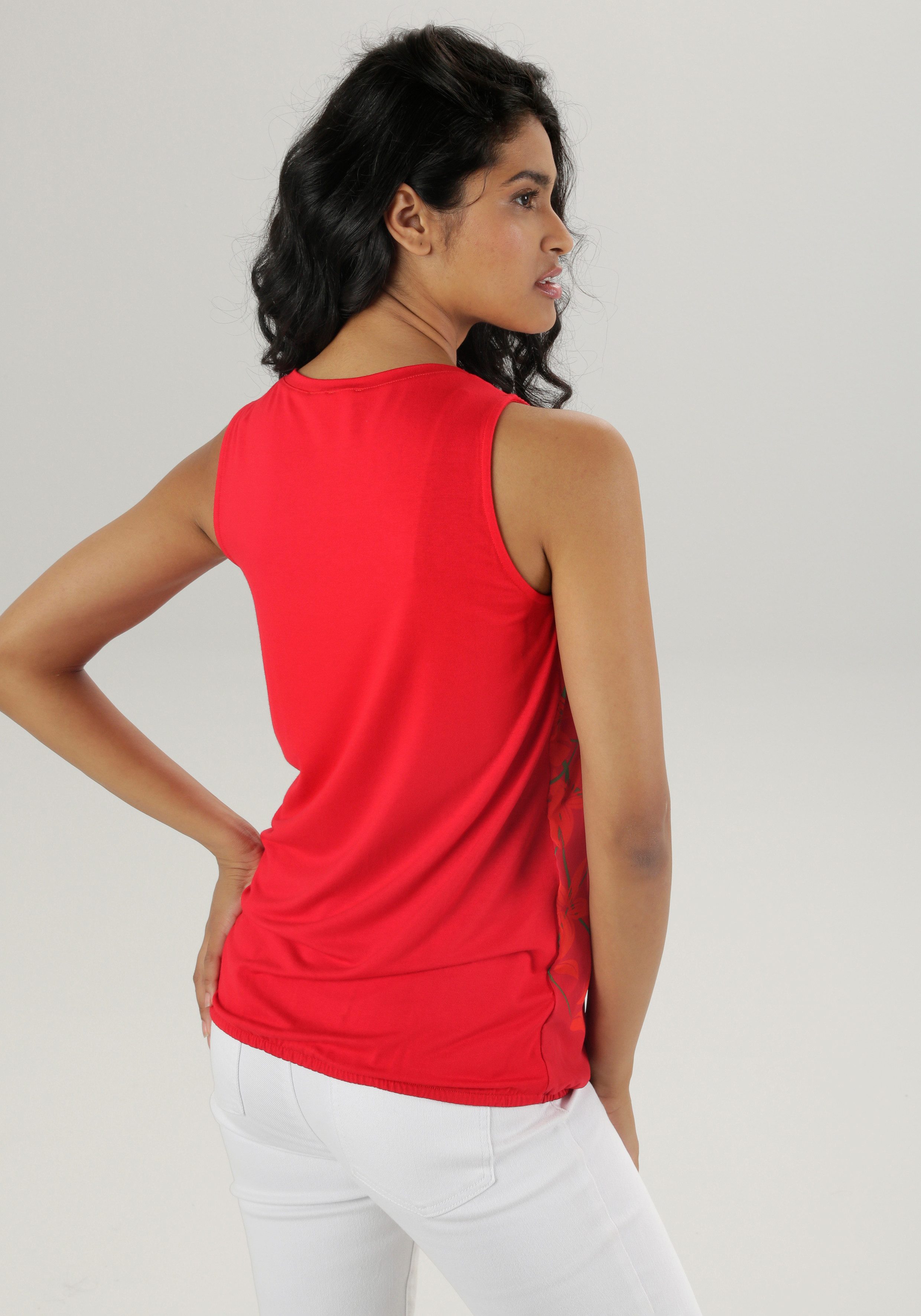 Aniston SELECTED Top met verlopende print