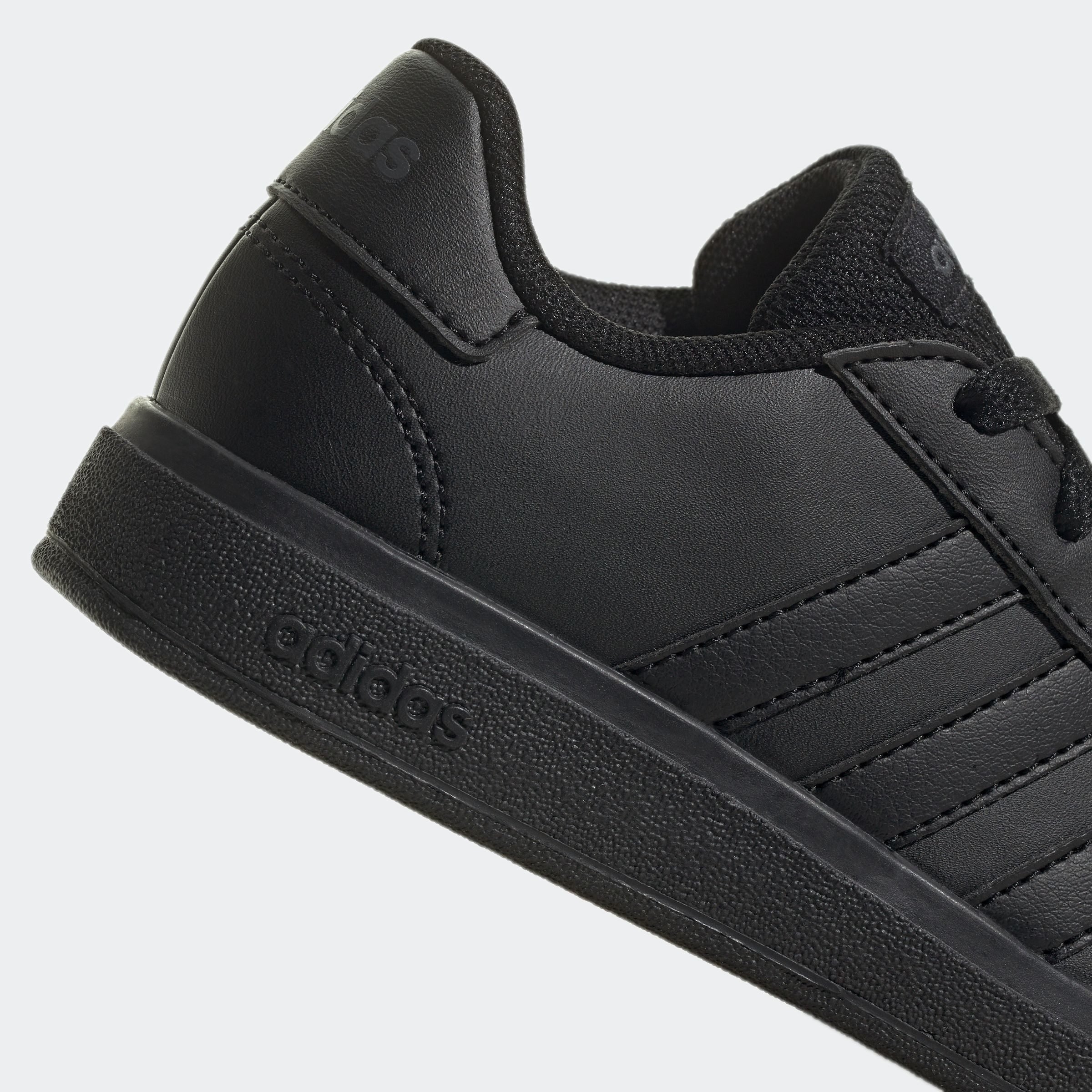 adidas Sportswear Sneakers GRAND COURT LIFESTYLE TENNIS LACE-UP Design geïnspireerd op de adidas Superstar