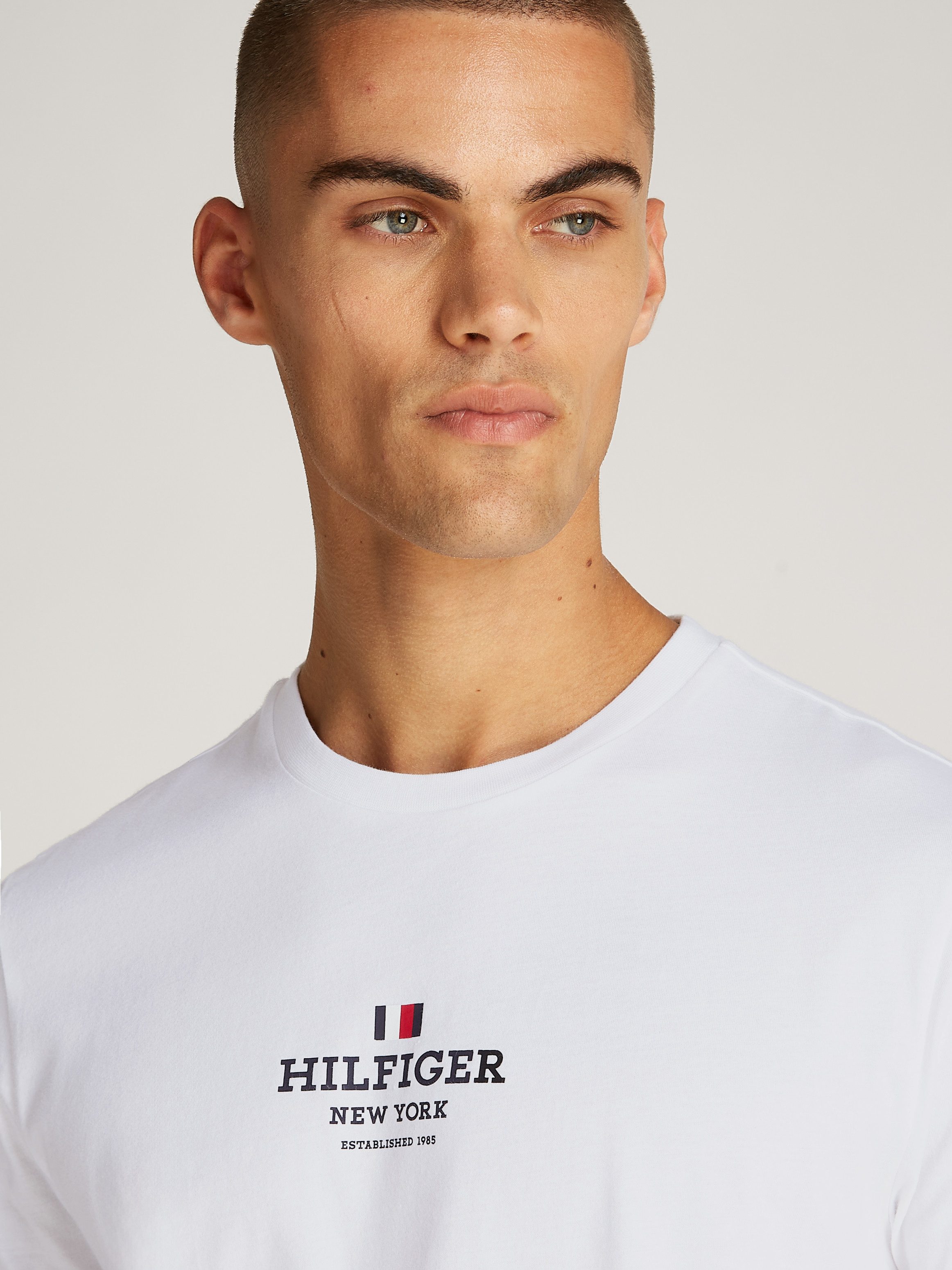 Tommy Hilfiger T-shirt RWB HILFIGER TEE Logoprint op borsthoogte