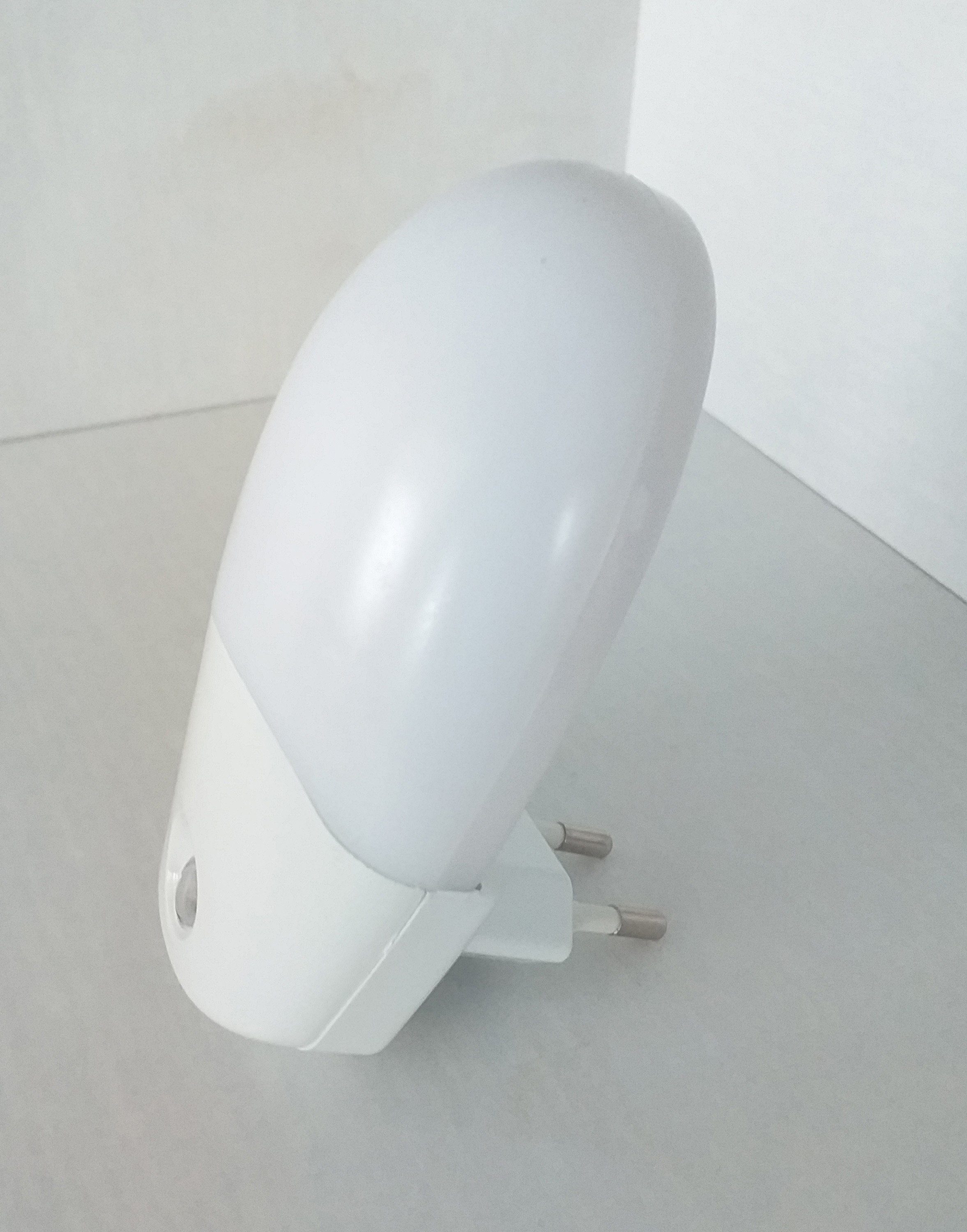 niermann Lednachtlampje Nachtlicht Stekker-nachtlicht 3-in-1 met schemersensor, set van 2 (1 stuk)