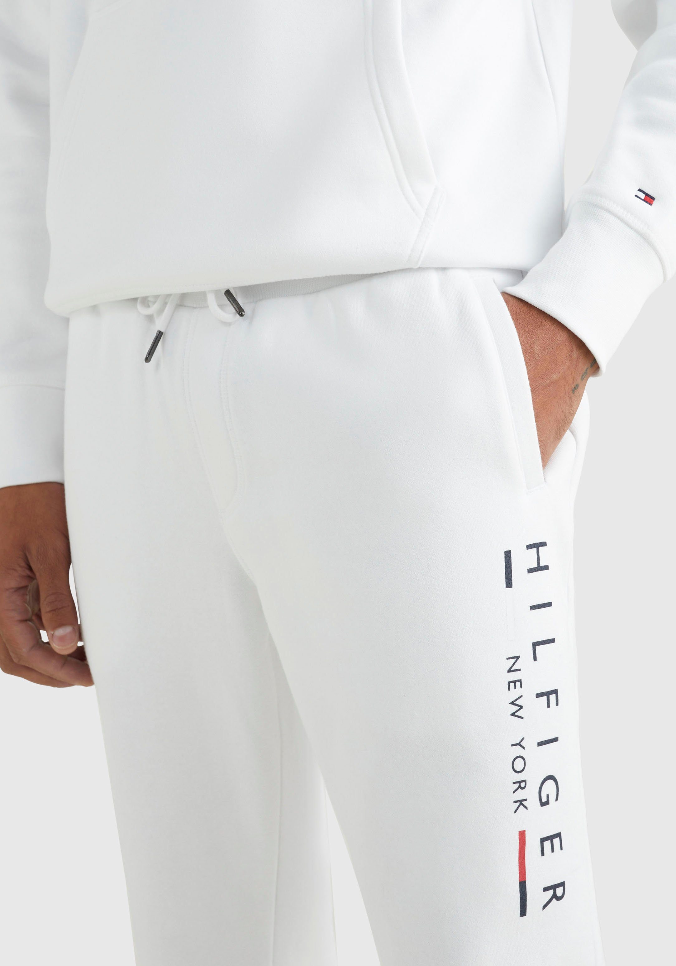 Tommy Hilfiger Joggingpak HILFIGER NEW YORK TRACKSUIT (set, 2-delig)