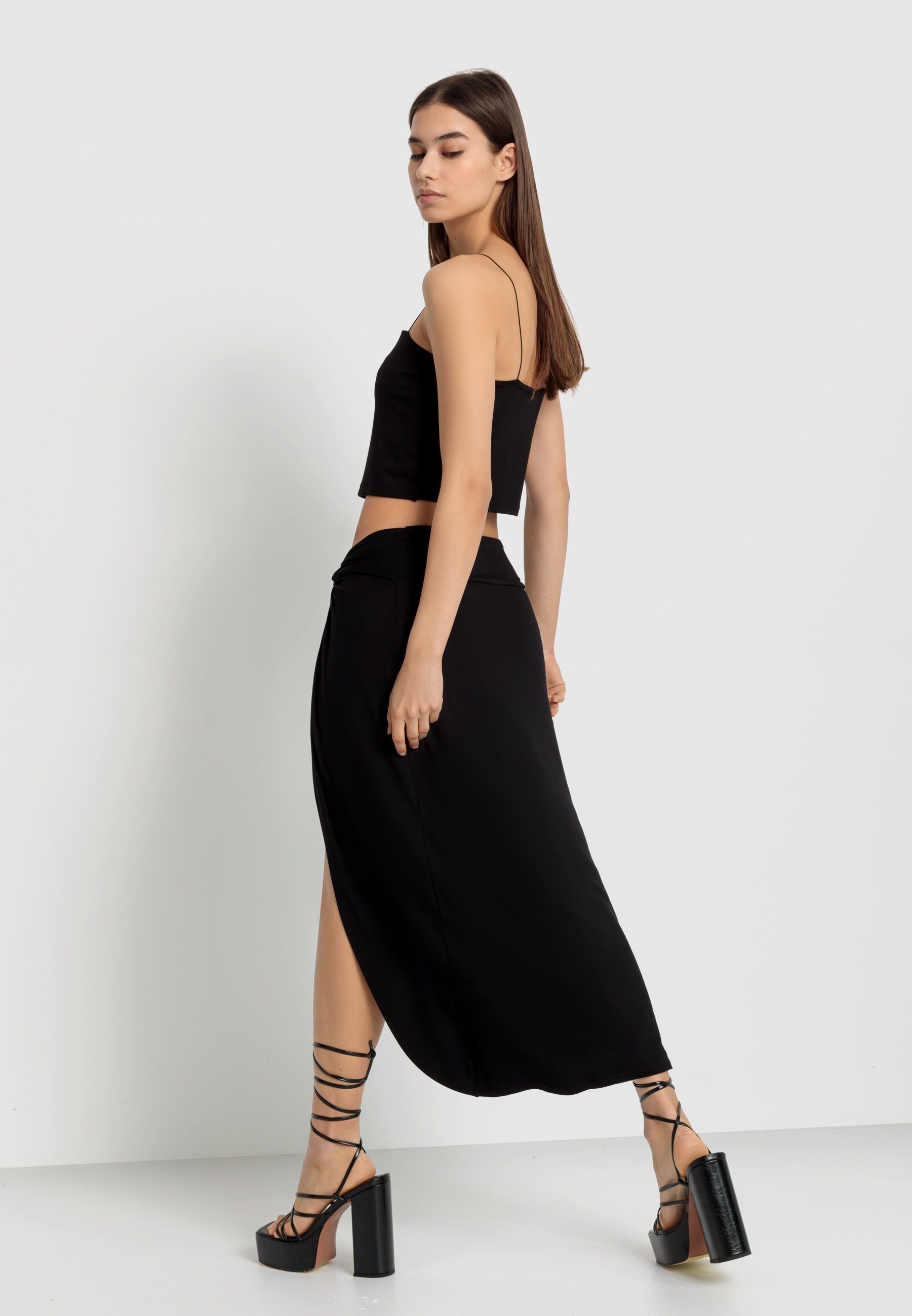 LSCN by LASCANA Top met spaghettibandjes en midi rok (set, 2-delig, En midi rok)