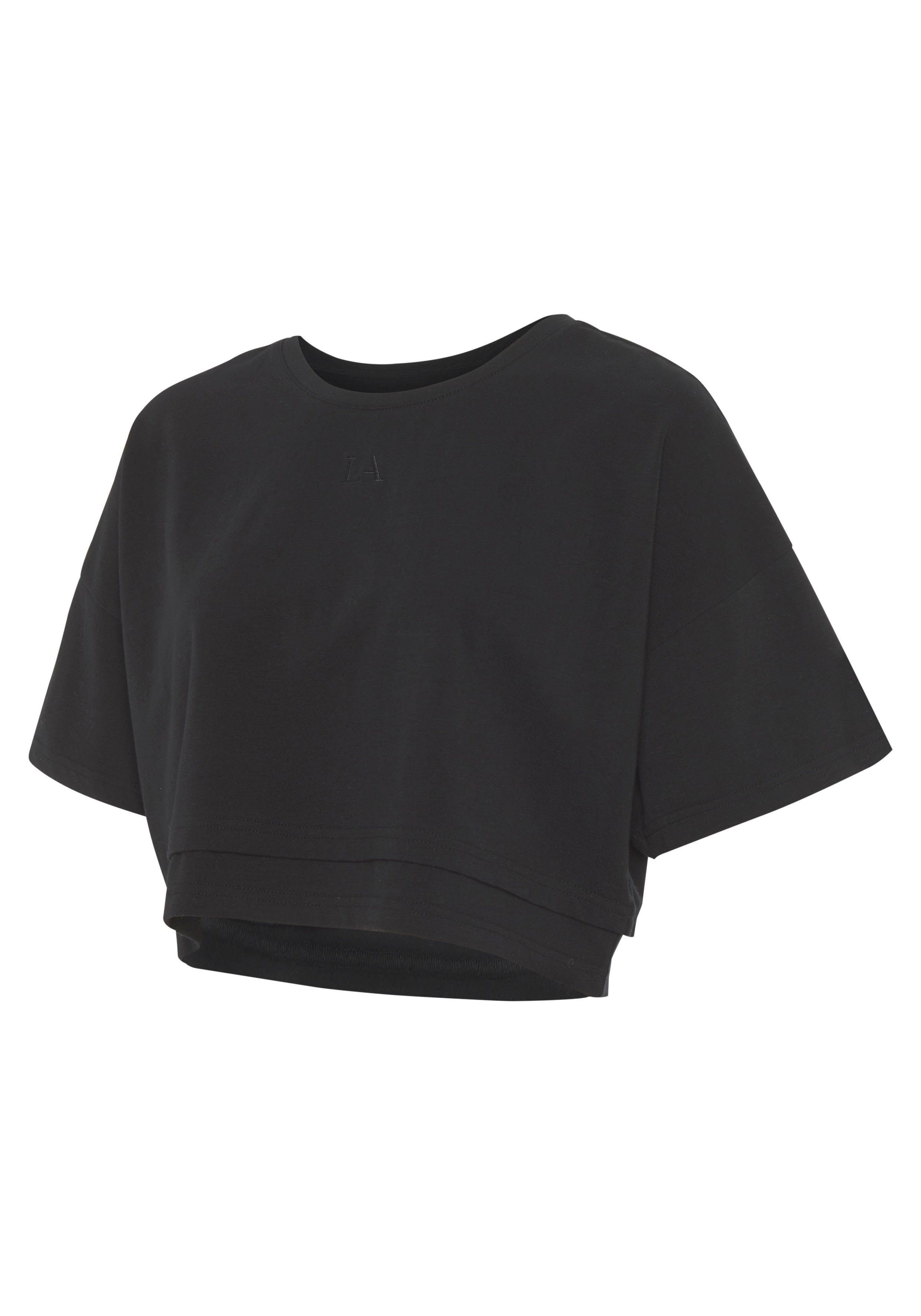 Lascana Shirt met korte mouwen met kastige snit en lagen-look