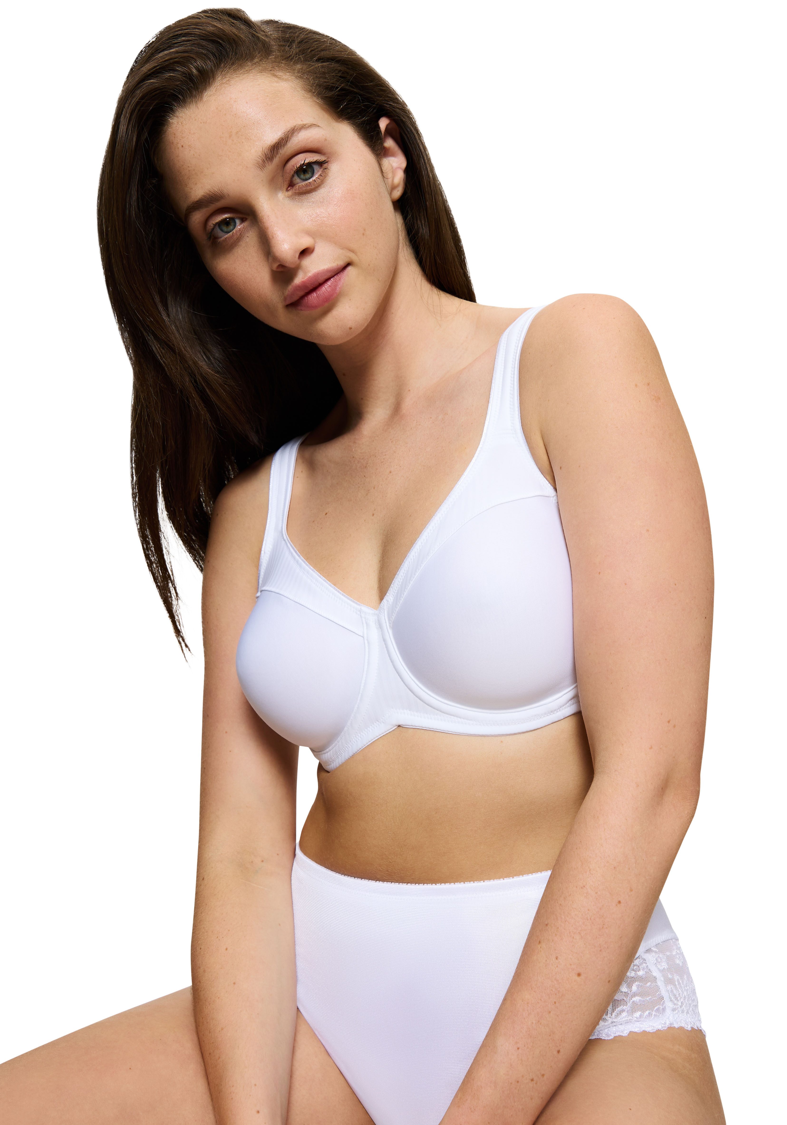 Triumph Minimizer-bh Modern Soft+Cotton W01 maakt de borst optisch kleiner met een cupmaat