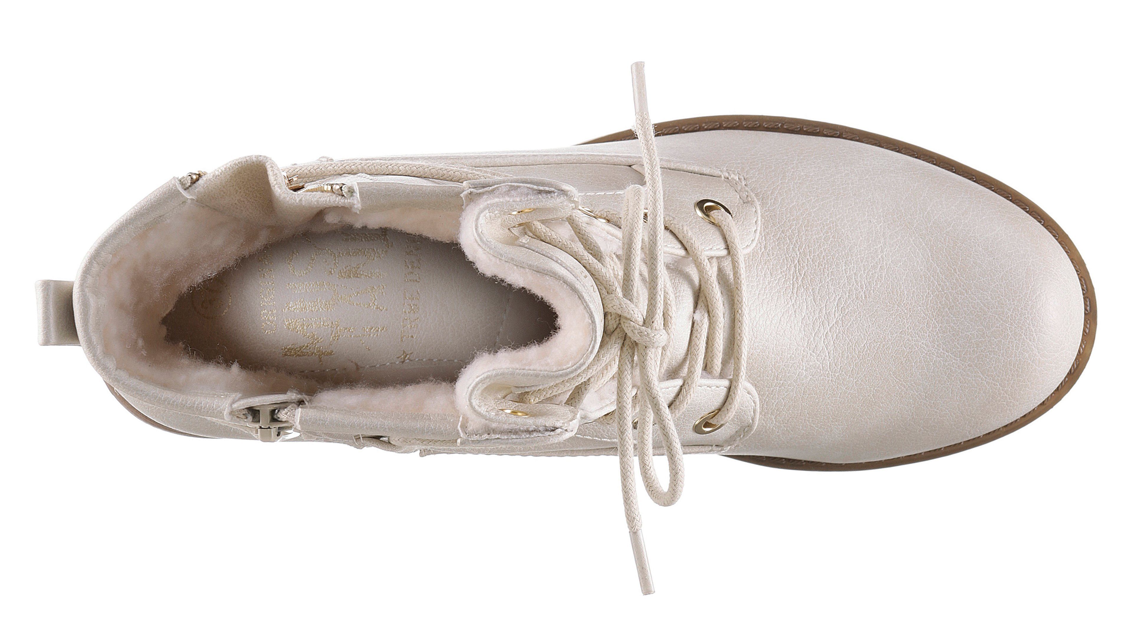 Mustang Shoes Winterlaarzen , blokhak, winterlaars, veterschoenen bezet met studs