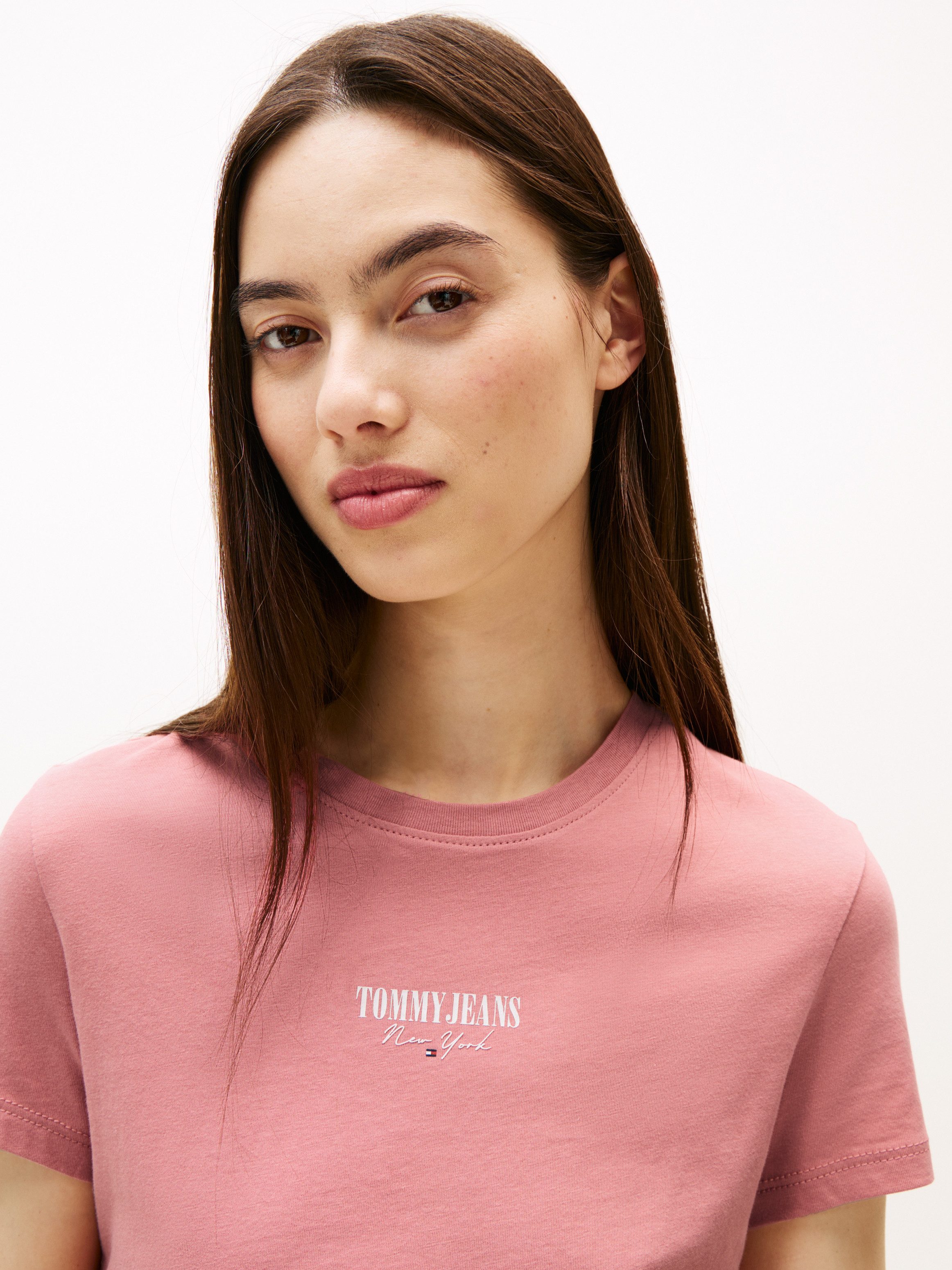 TOMMY JEANS Shirt met korte mouwen TJW 2PACK ESSENTIAL LOGO 2 TEE (set, 2-delig)