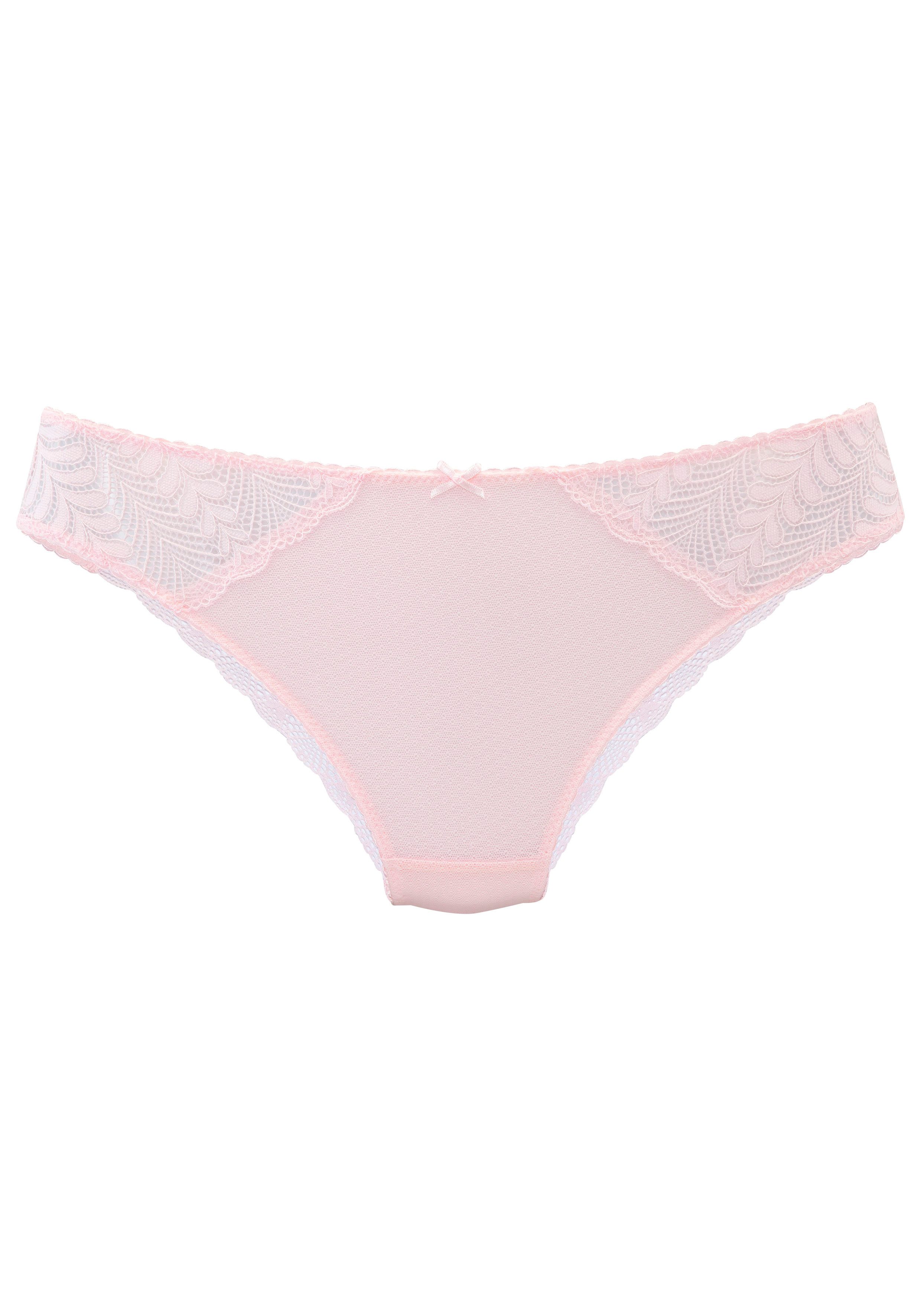 Lascana Tanga AMIRA met grafische kanten inzetten
