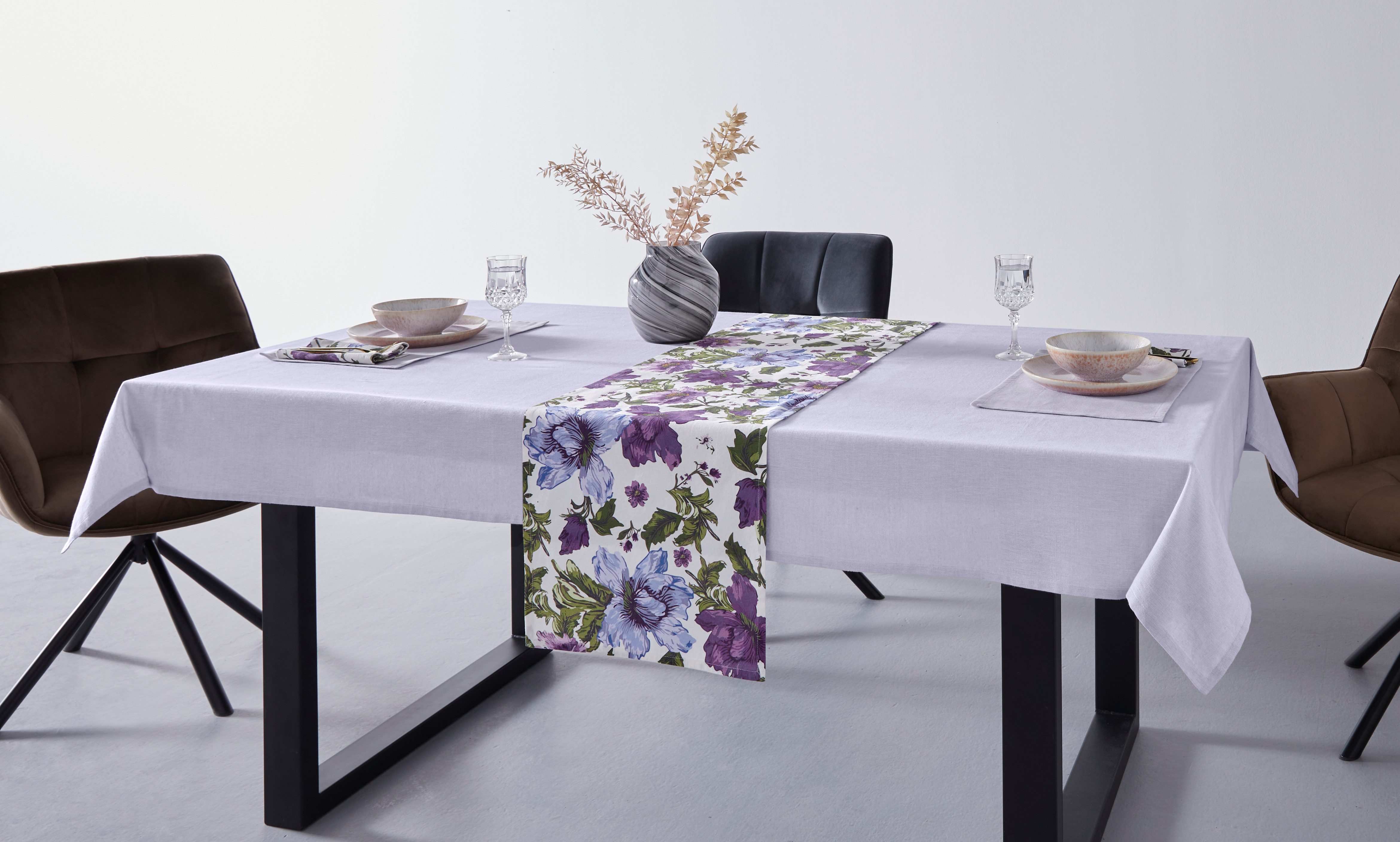 Guido Maria Kretschmer Home&Living Tafellaken Avignon 130x190 cm (1 stuk)