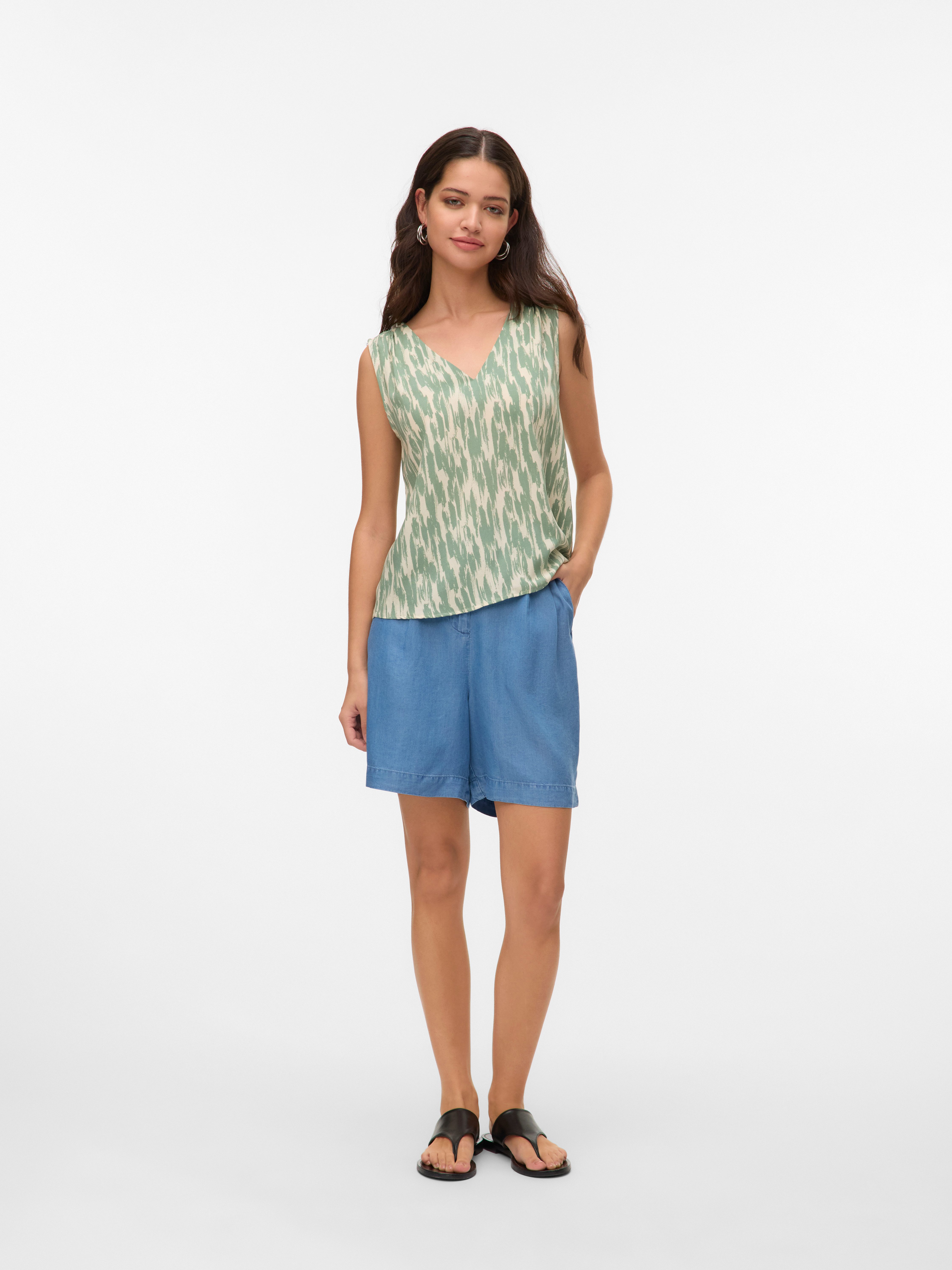 Vero Moda Short VMFLEUR HW BERMUDA TENCEL SHORTS GA