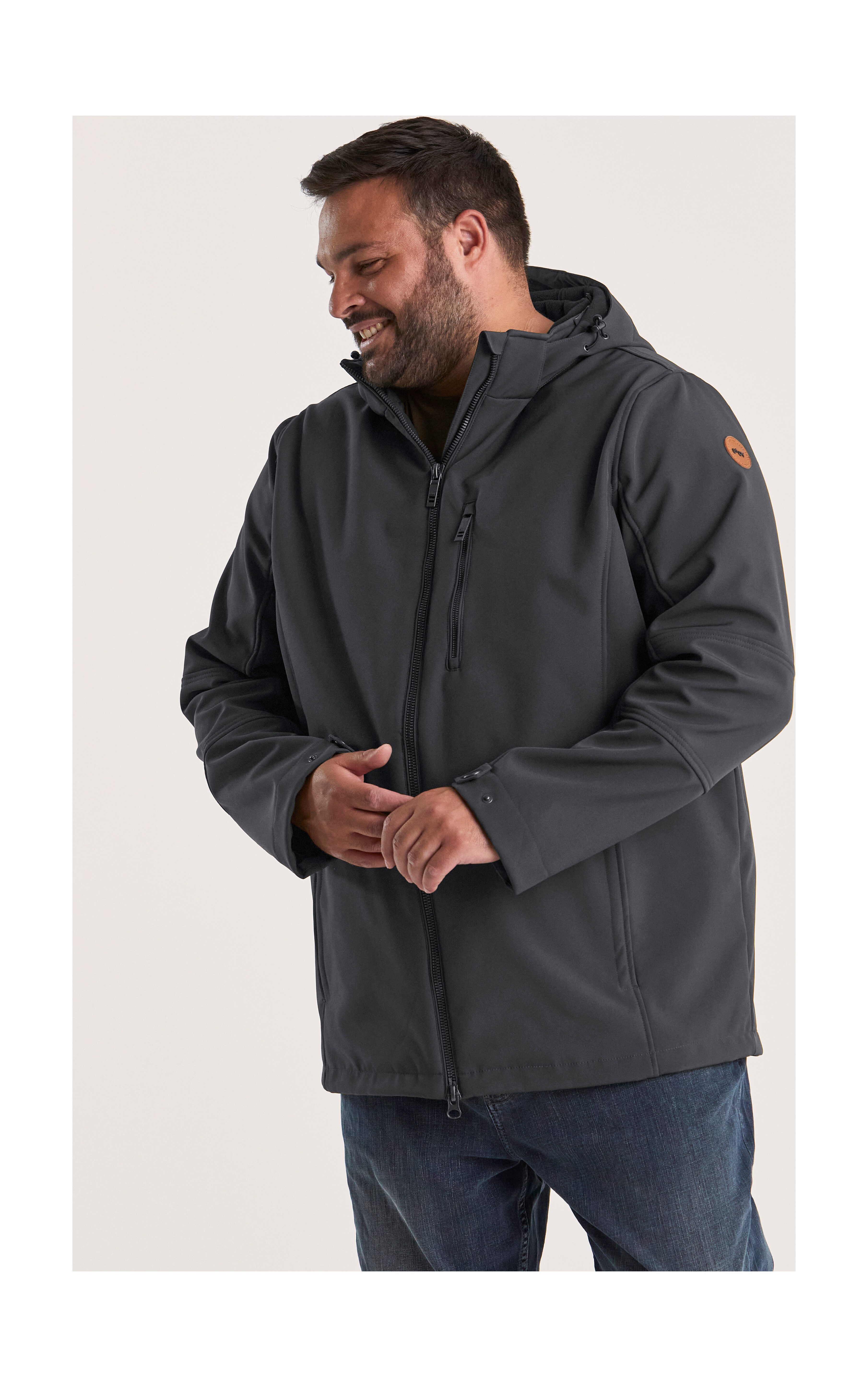 STOY Softshell-jack STW 17 MN SFTSHLL JCKT Waterafstotende, ademende softshelljas met afneembare capuchon