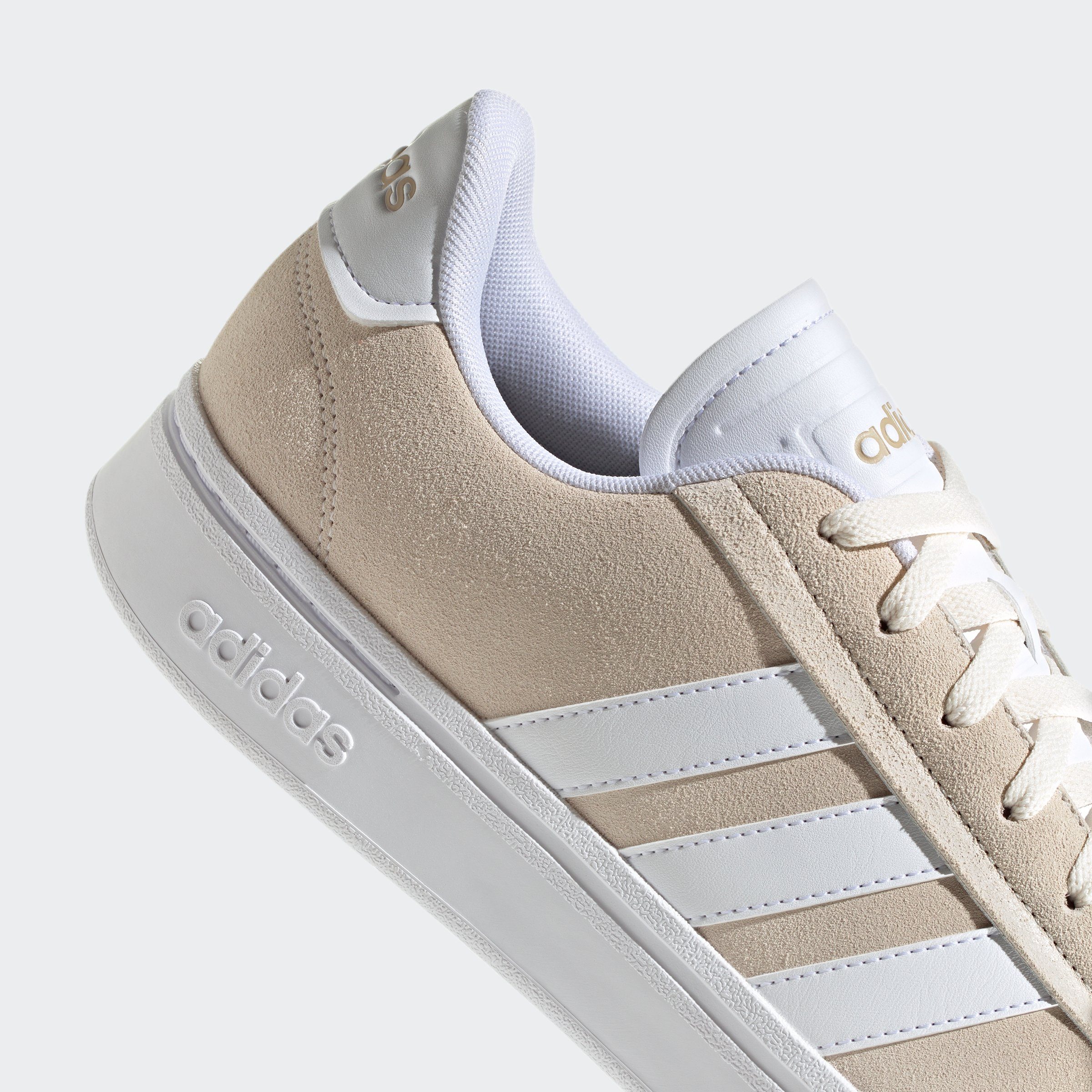 adidas Sportswear Sneakers GRAND COURT ALPHA Ontwerp in de stijl van de adidas Campus
