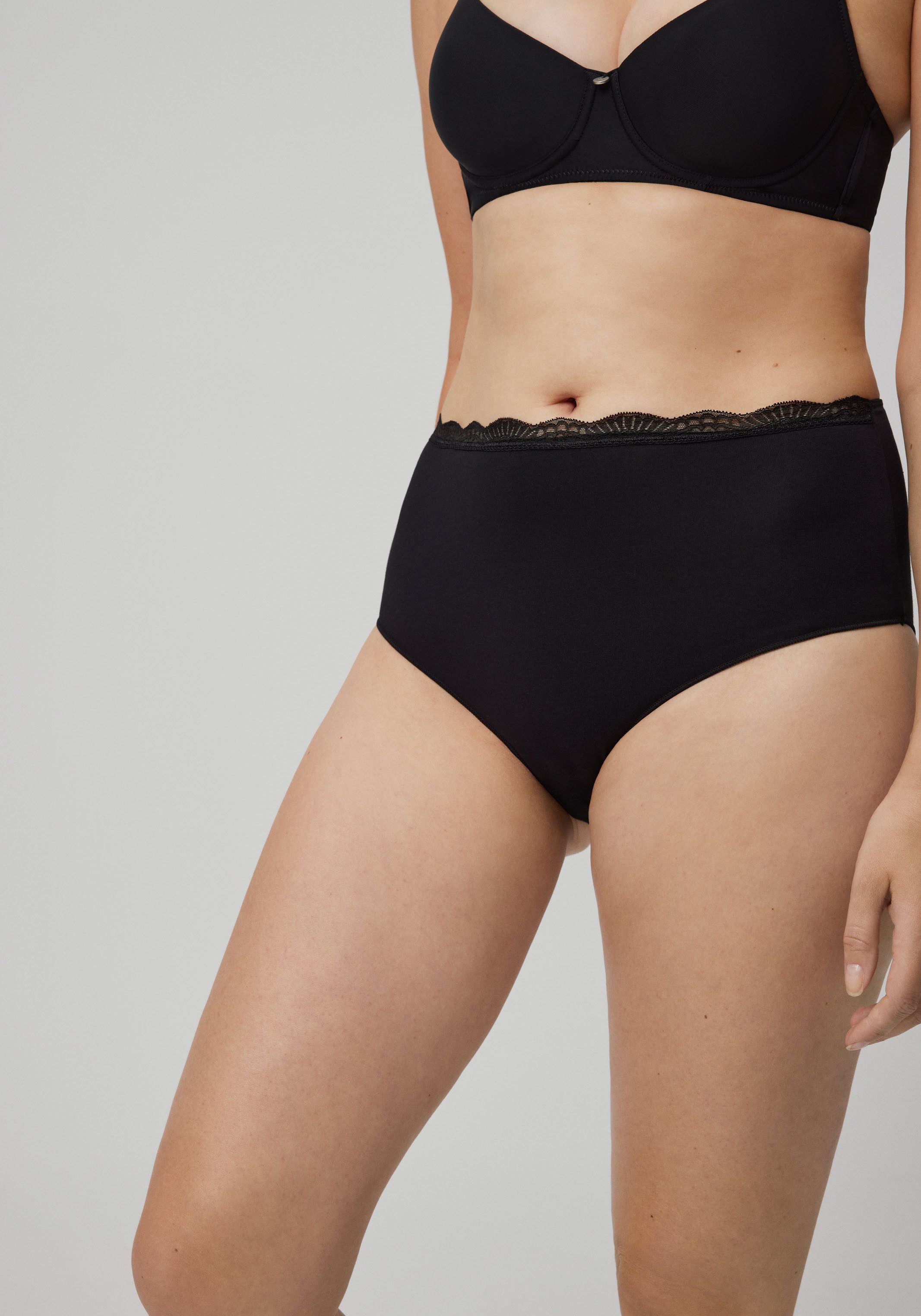 YSABEL MORA Tailleslip BASIC COLLECTION COTTON WITH LACE hoog uitgesneden en verfijnd met delicate kant (Set van 3)