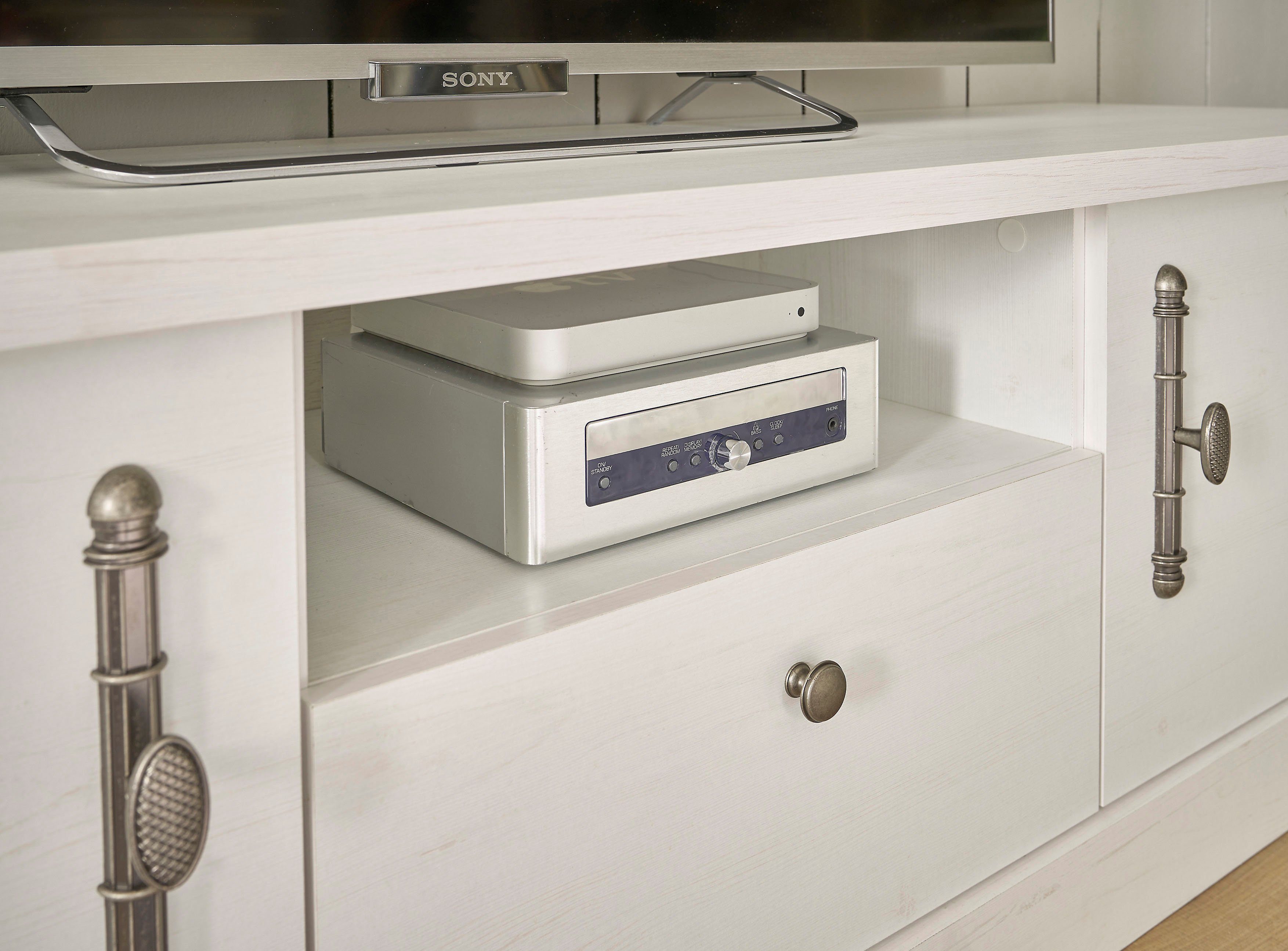 Home affaire Wandmeubel Ravenna in romantische landelijke stijl, grepen van metaal, soft-closefunctie (4-delig)