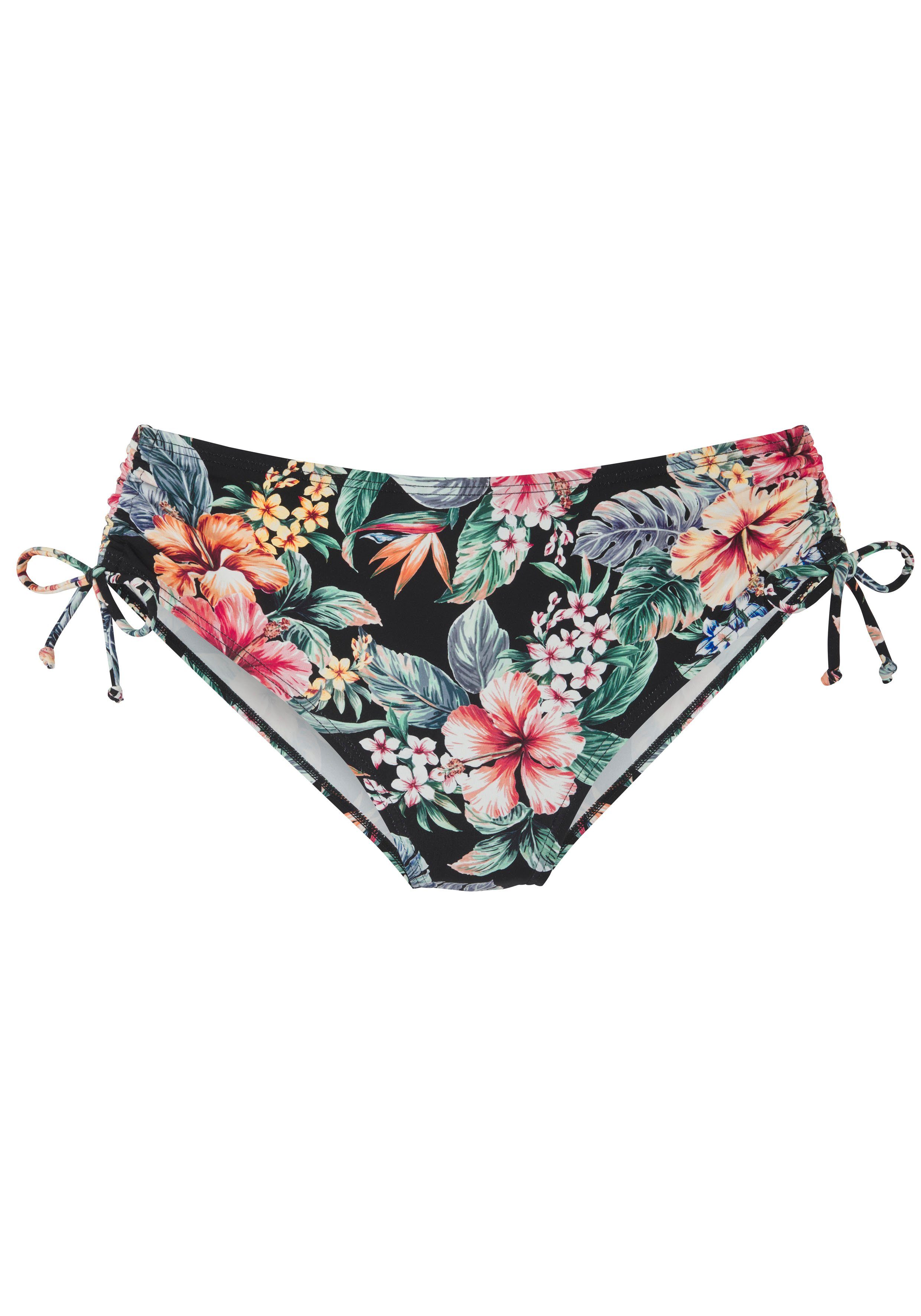 Lascana Bikinibroekje Salsa zijdelings verstelbaar en met geweldige bloemenprint