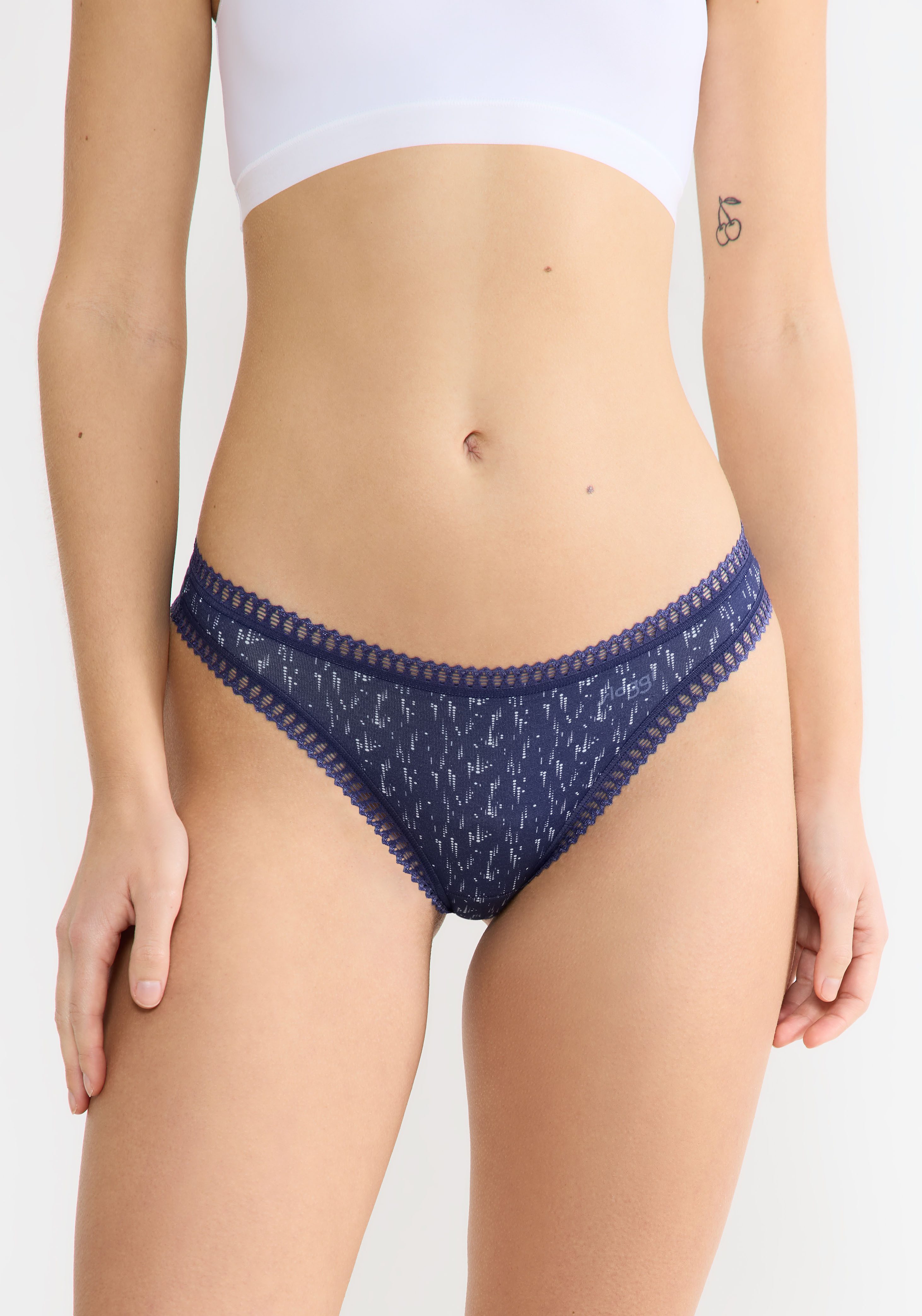 Sloggi String GO Crush met kantdetails, effen, gemustereerd (Set van 3)