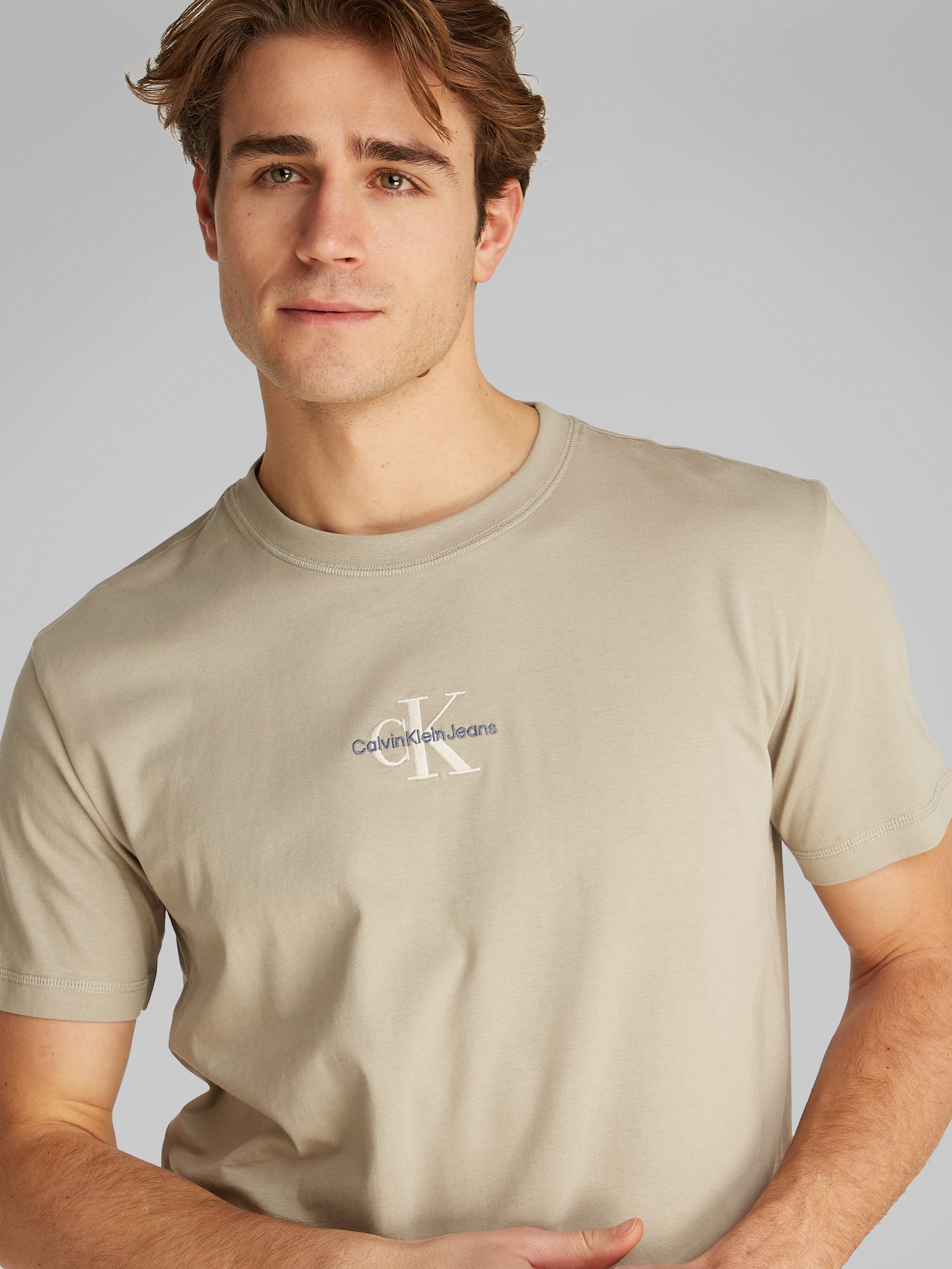 Calvin Klein T-shirt MONOLOGO TEE met een logo-opschrift