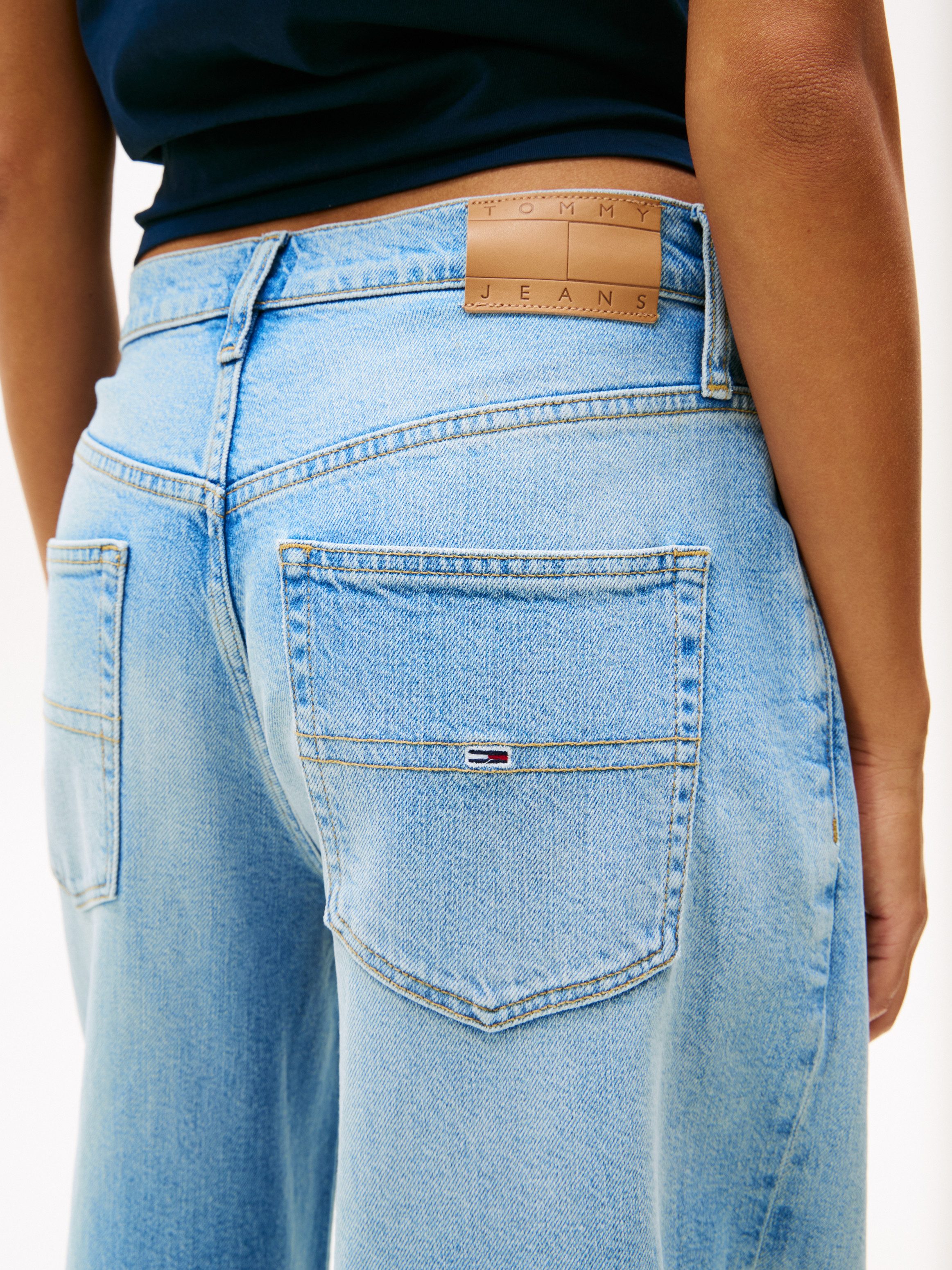 TOMMY JEANS Loose fit jeans Charlie Mid Rise Lose Wide