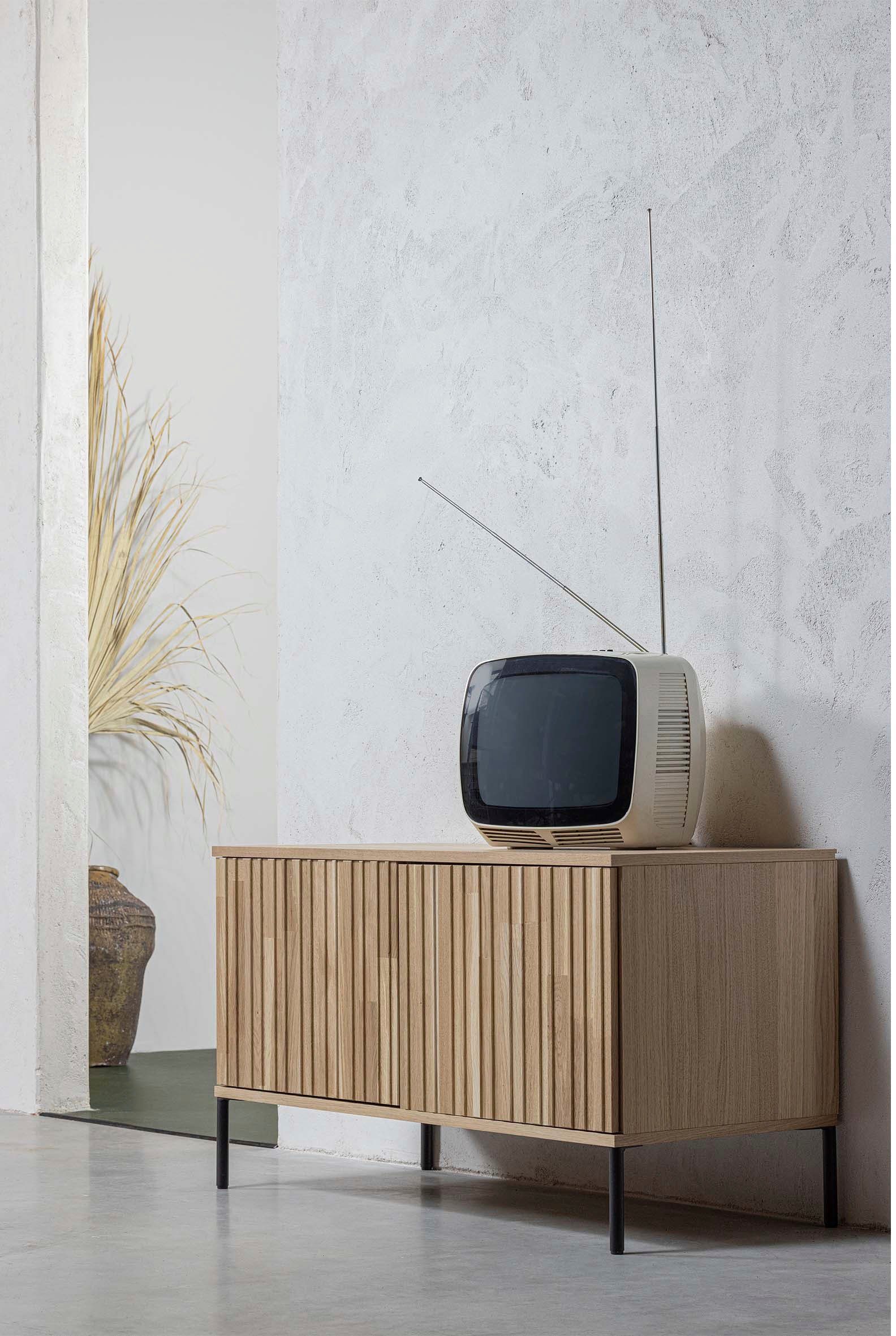 WOOOD Dressoir New Gravure, TV-commode, breedte 100 cm of 150 cm Commode hoogte 56 cm, met grafische reliëfdeuren, veel opbergruimte