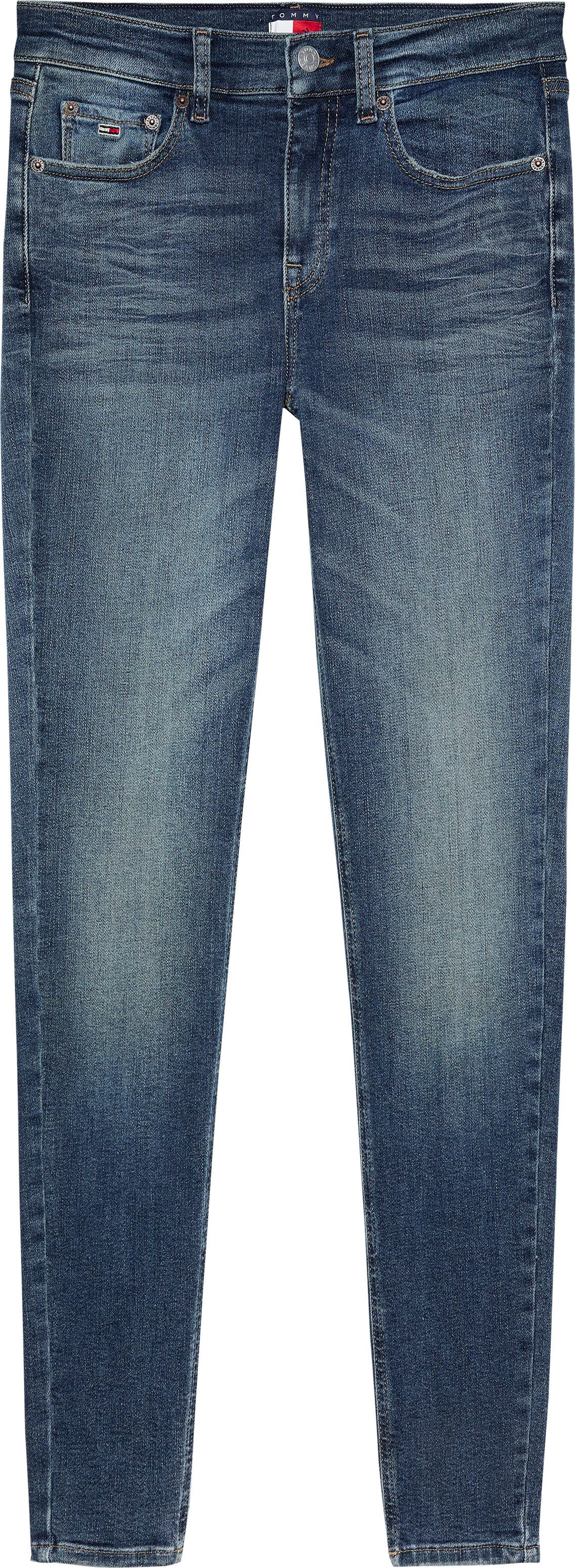 TOMMY JEANS Skinny fit jeans Nora Mid Rise Skinny Fit met wasbeurt met logo-badge