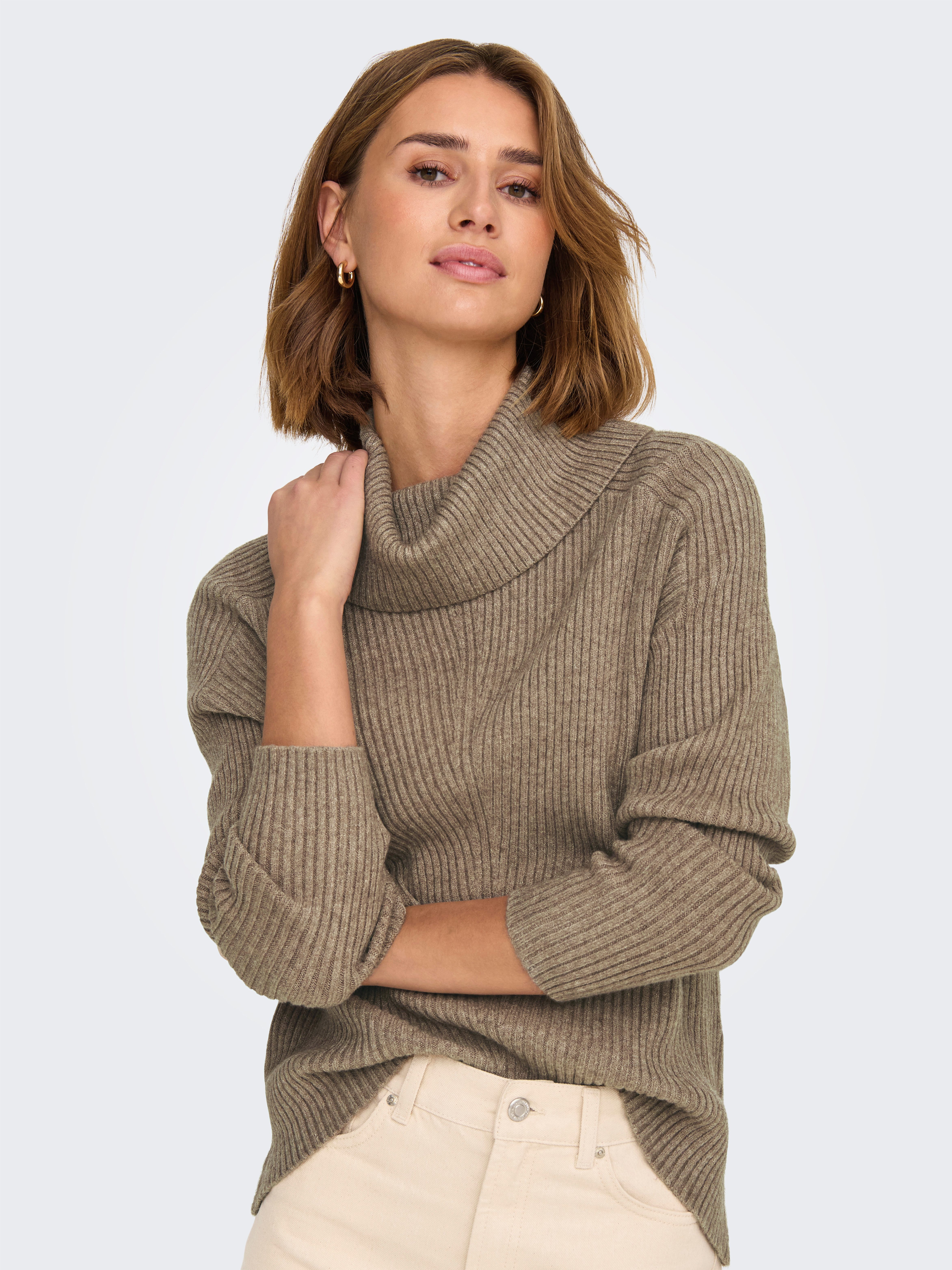 Only Coltrui ONLKATIA LS SADDLE ROLL NECK CC KNT