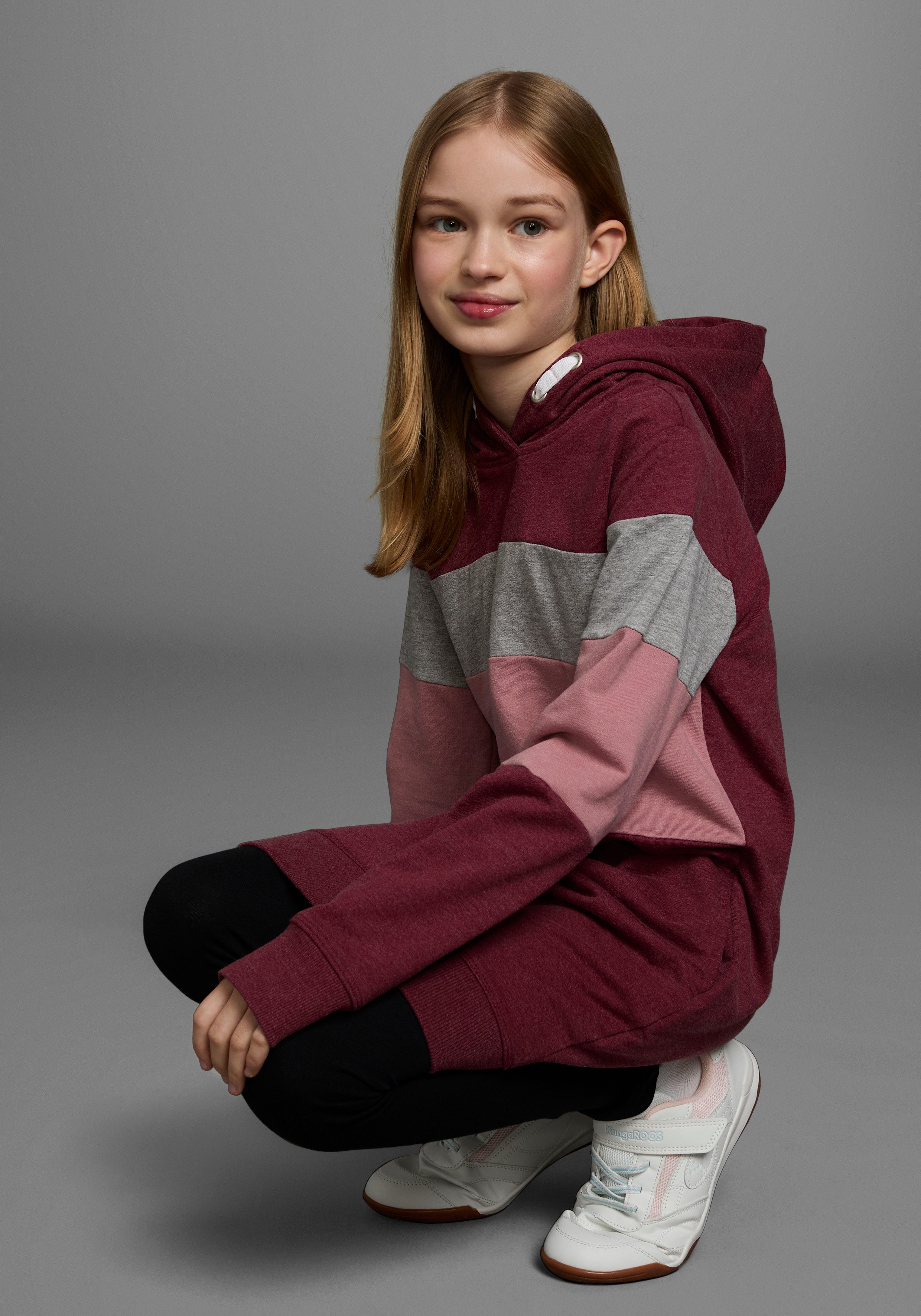 KIDSWORLD Sweatjurk lang, sportief streepdessin, van katoenmix, lange mouwen