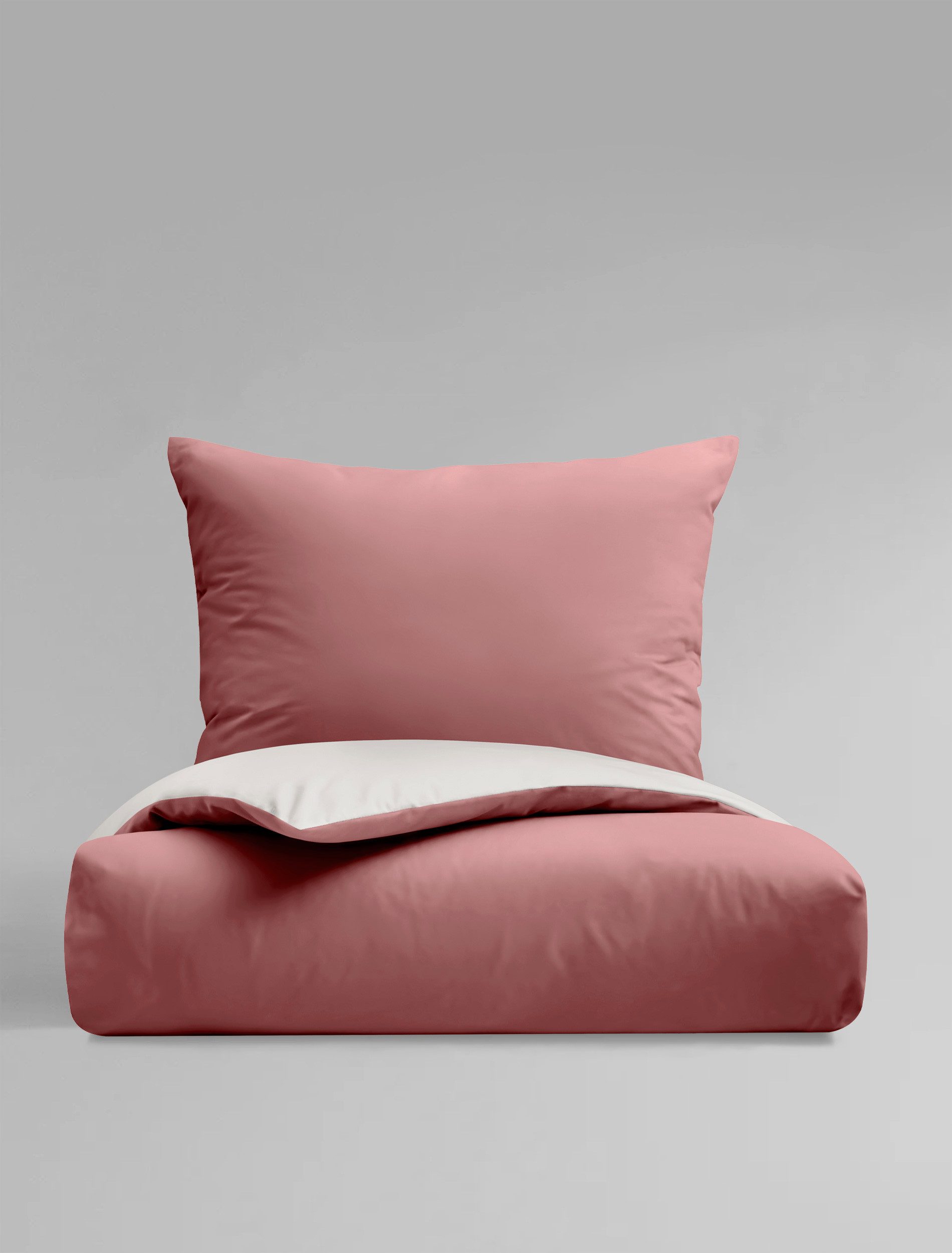 BIERBAUM Tweezijdig te gebruiken overtrekset Modern uni in mt. 135x200 of 155x220 cm Modern unidesign: Eenvoudig, elegante uitstraling voor elke slaapkamer
