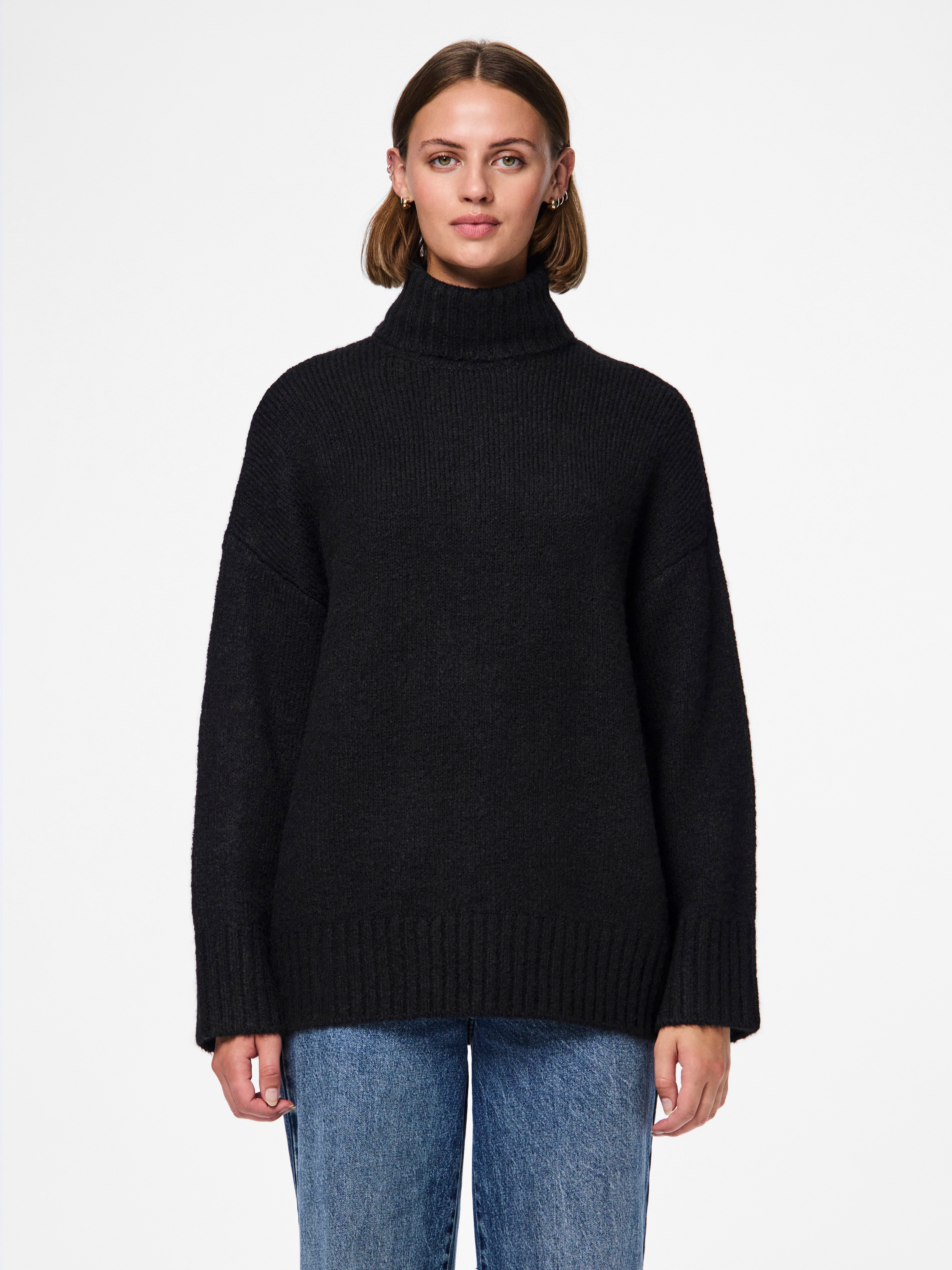 Pieces Coltrui PCNANCY LS LOOSE ROLL NECK KNIT NOOS BC